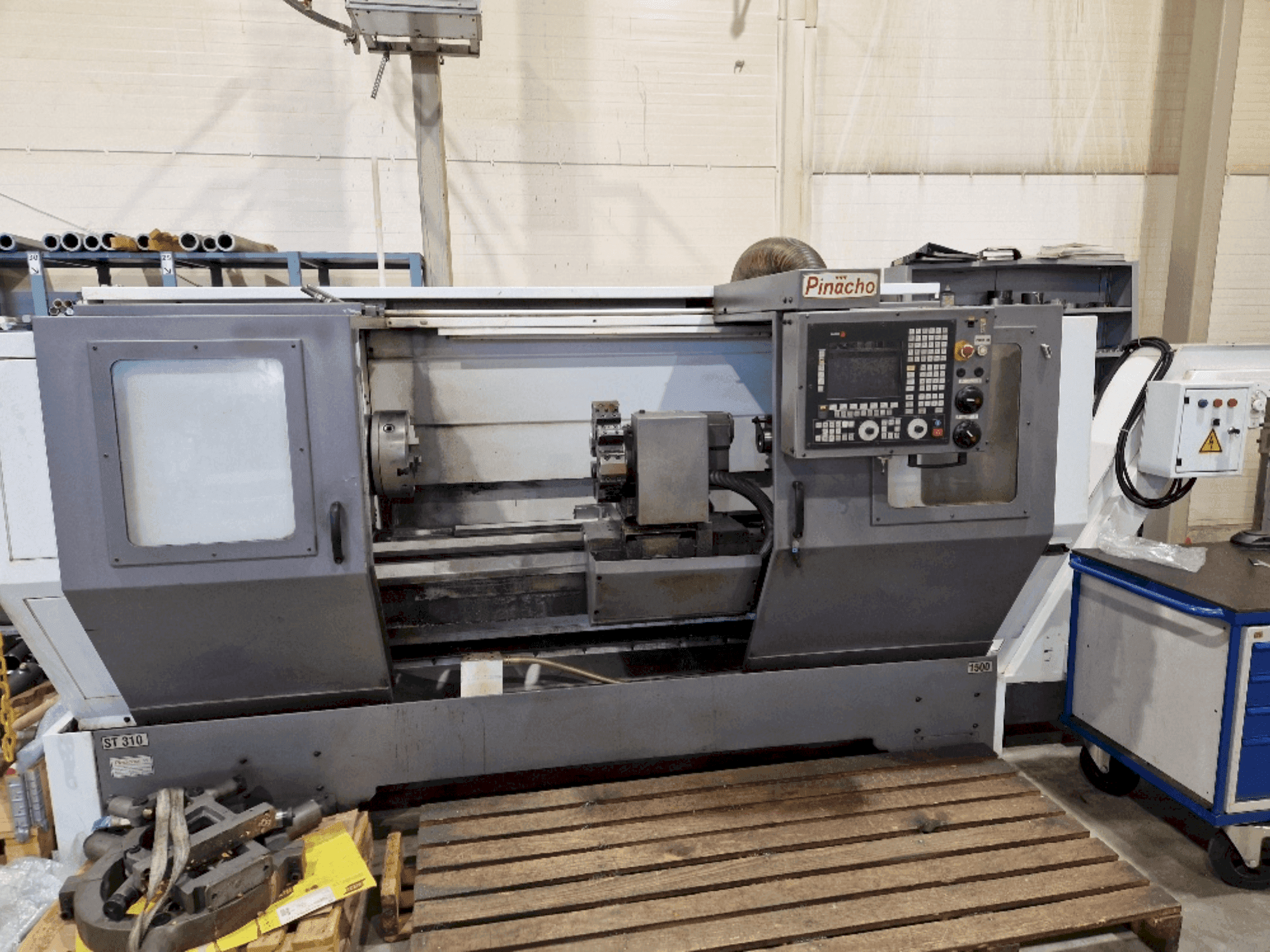 Masina Pinacho ST 310 x1500 eestvaade