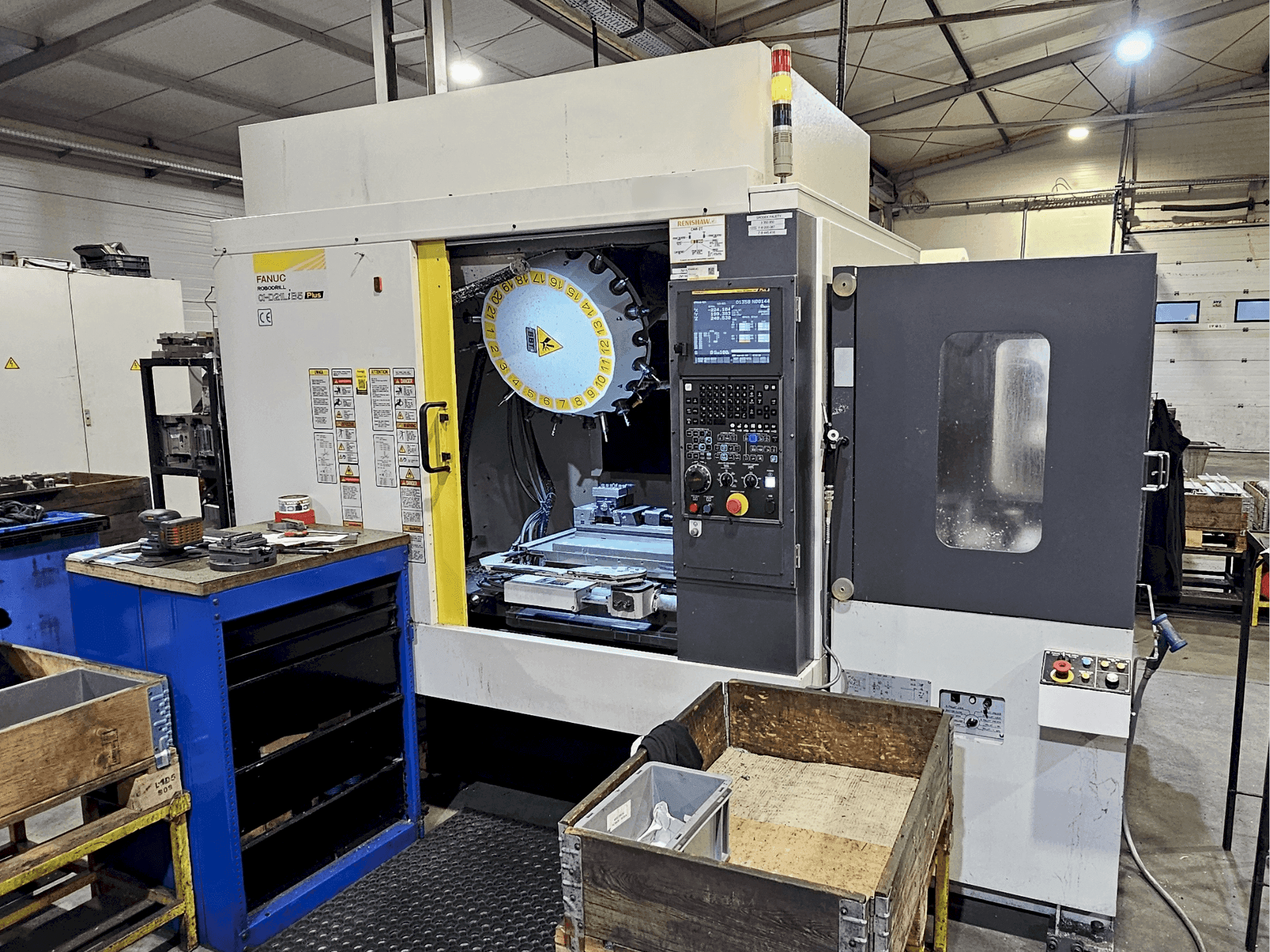 Masina FANUC Robodrill α-D21L iB 5 Plus eestvaade