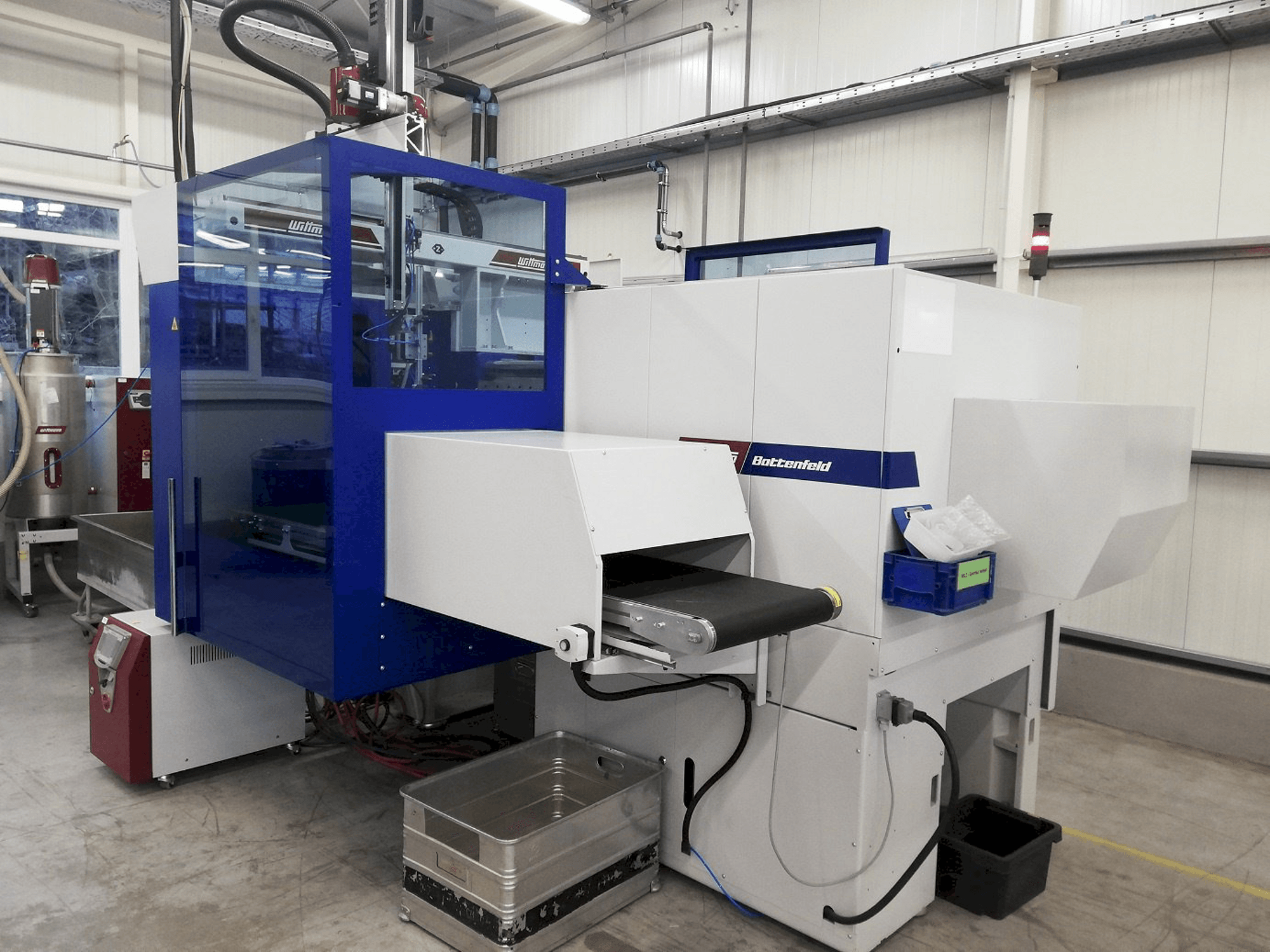 Masina Battenfeld Smart Power 240/1330 vasaku külje vaade