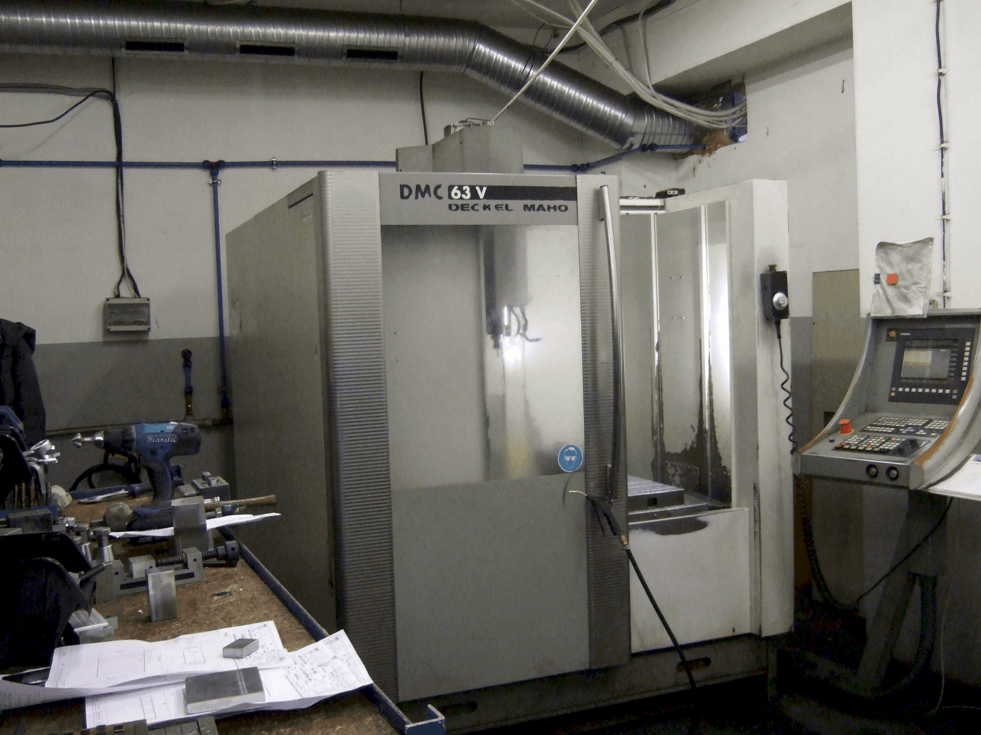 Masina DECKEL MAHO DMC 63V eestvaade