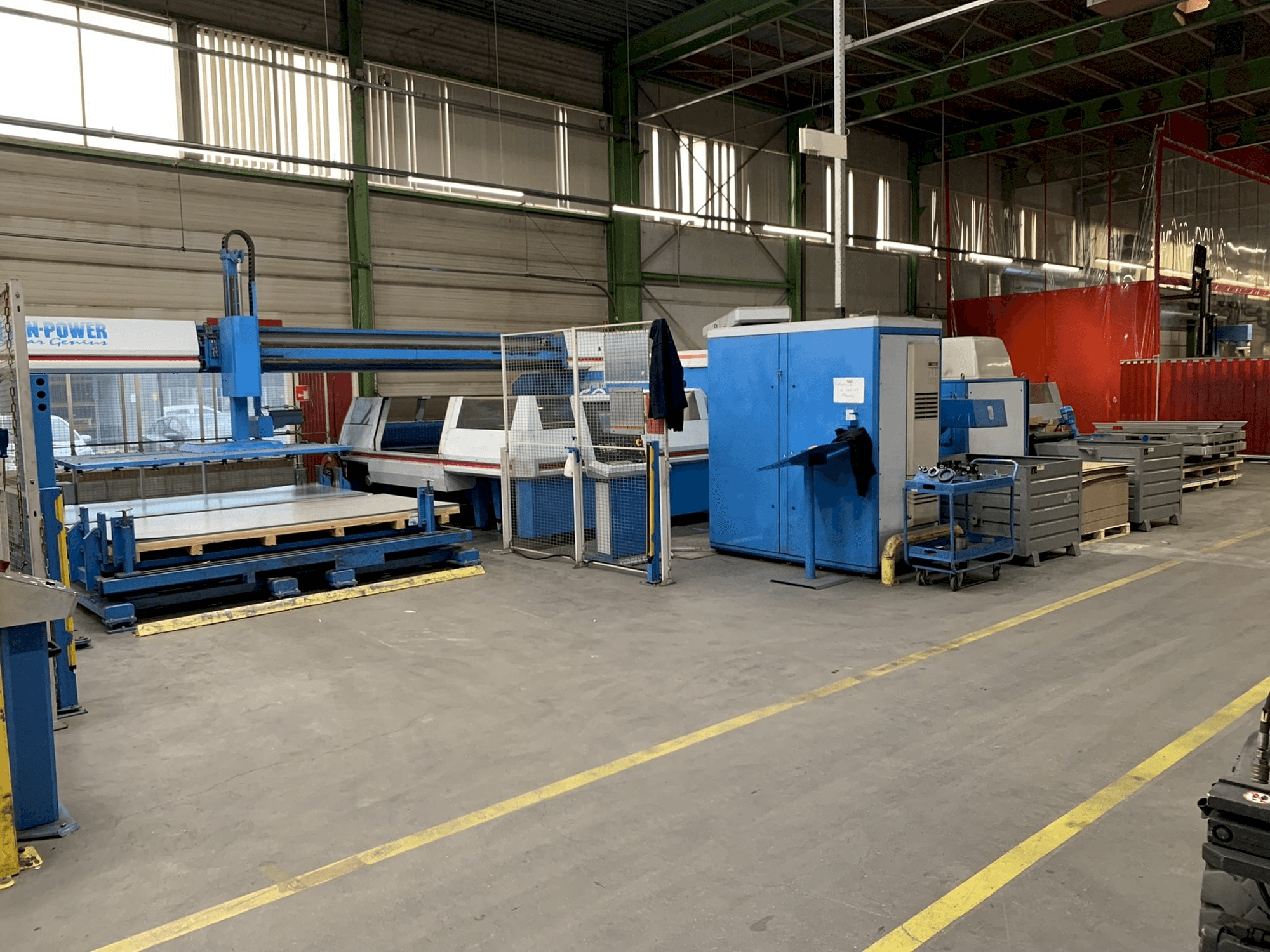 Masina Finn-Power TRS6 SU eestvaade