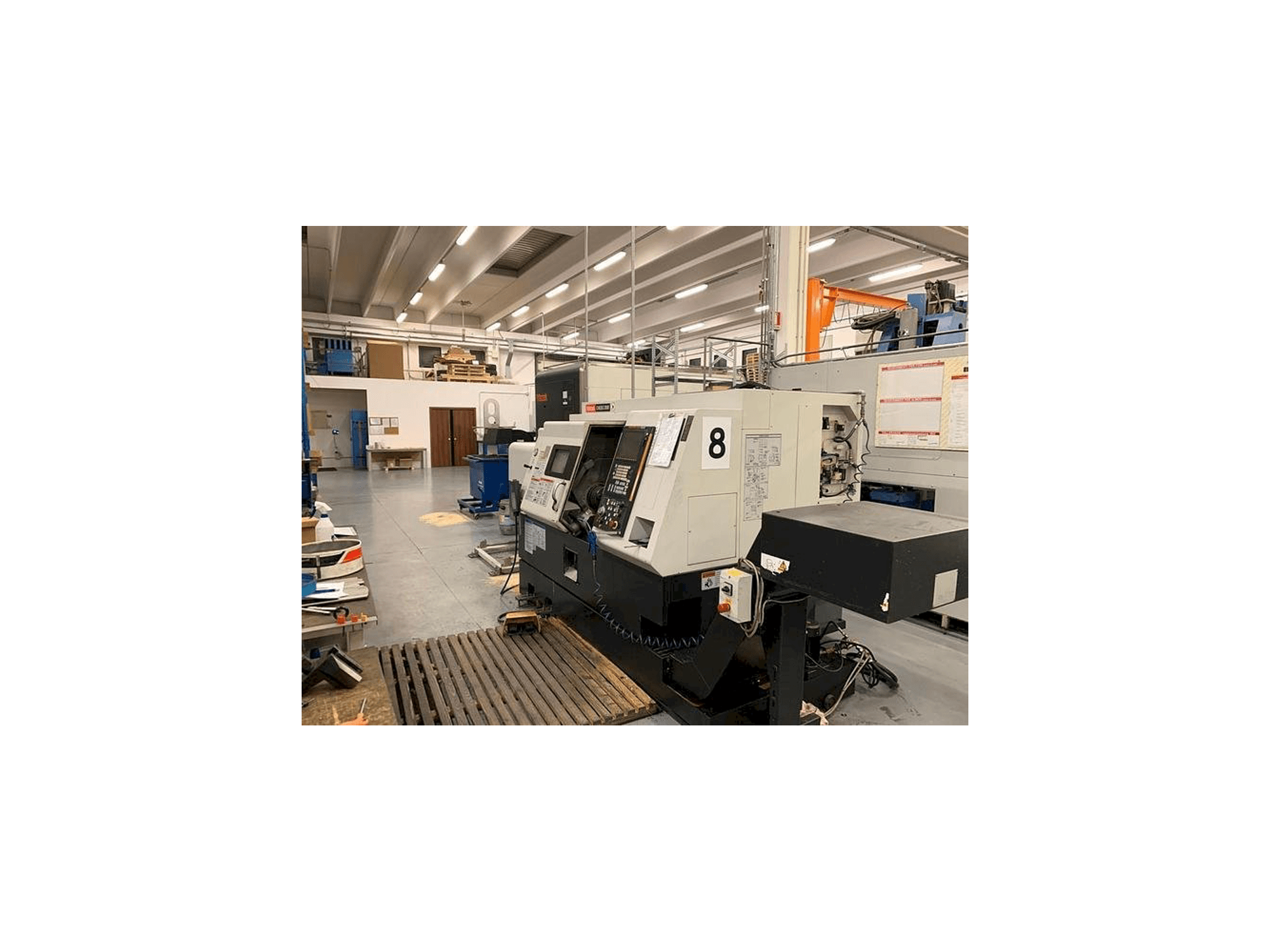 Masinavaade Mazak QT NEXUS 200M paremalt