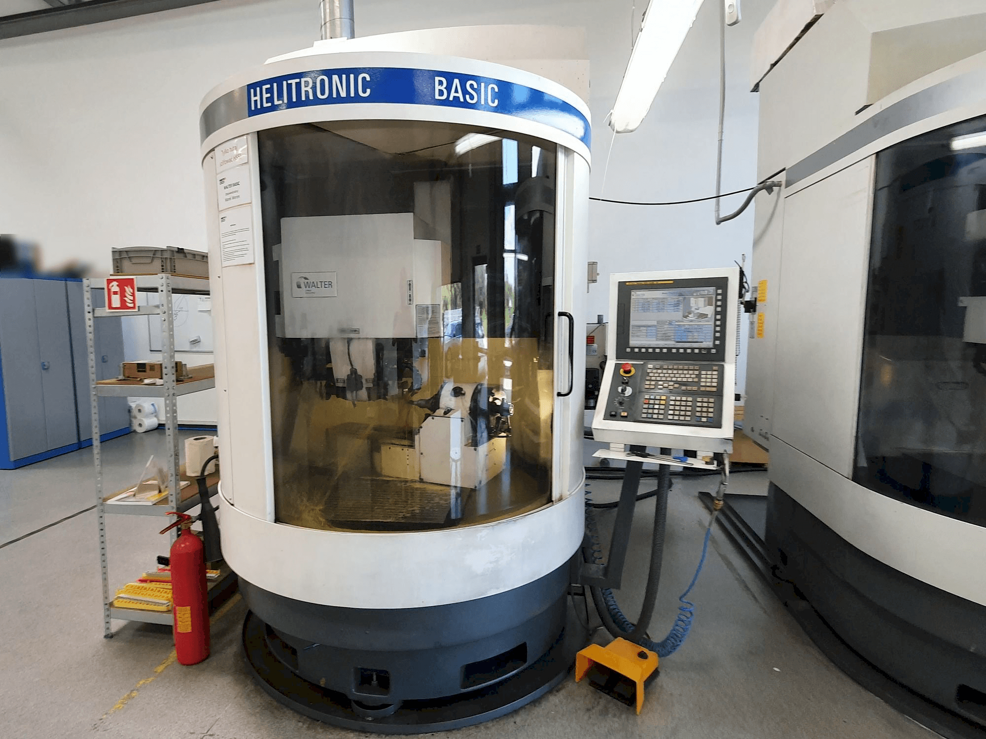 Masina Walter Helitronic BASIC-F eestvaade