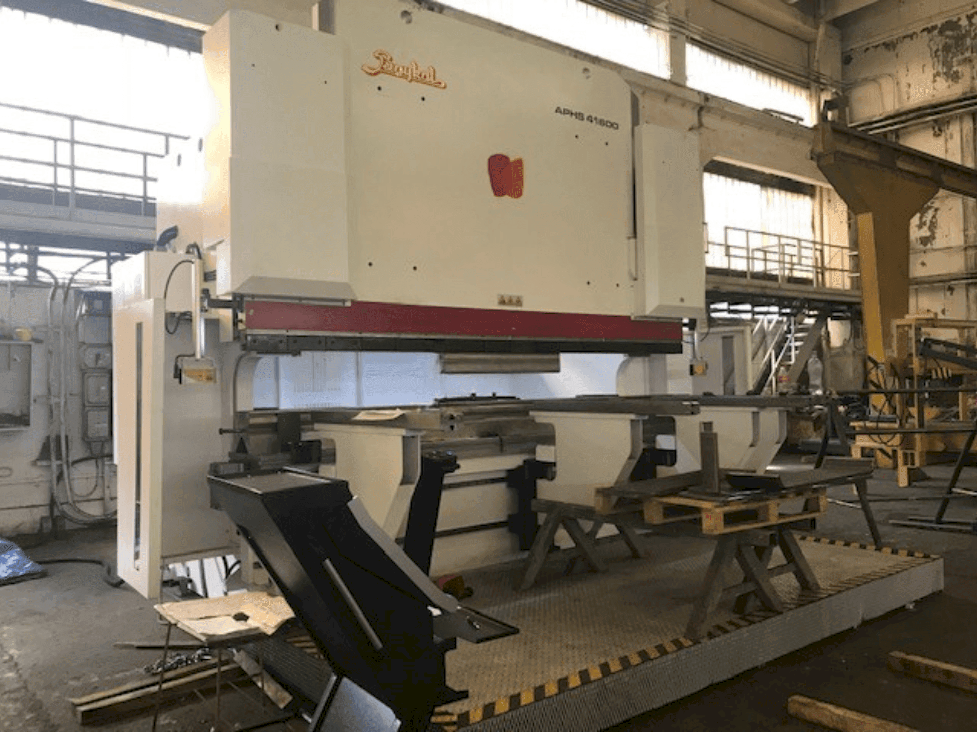 Masina Baykal APHS 41600 eestvaade