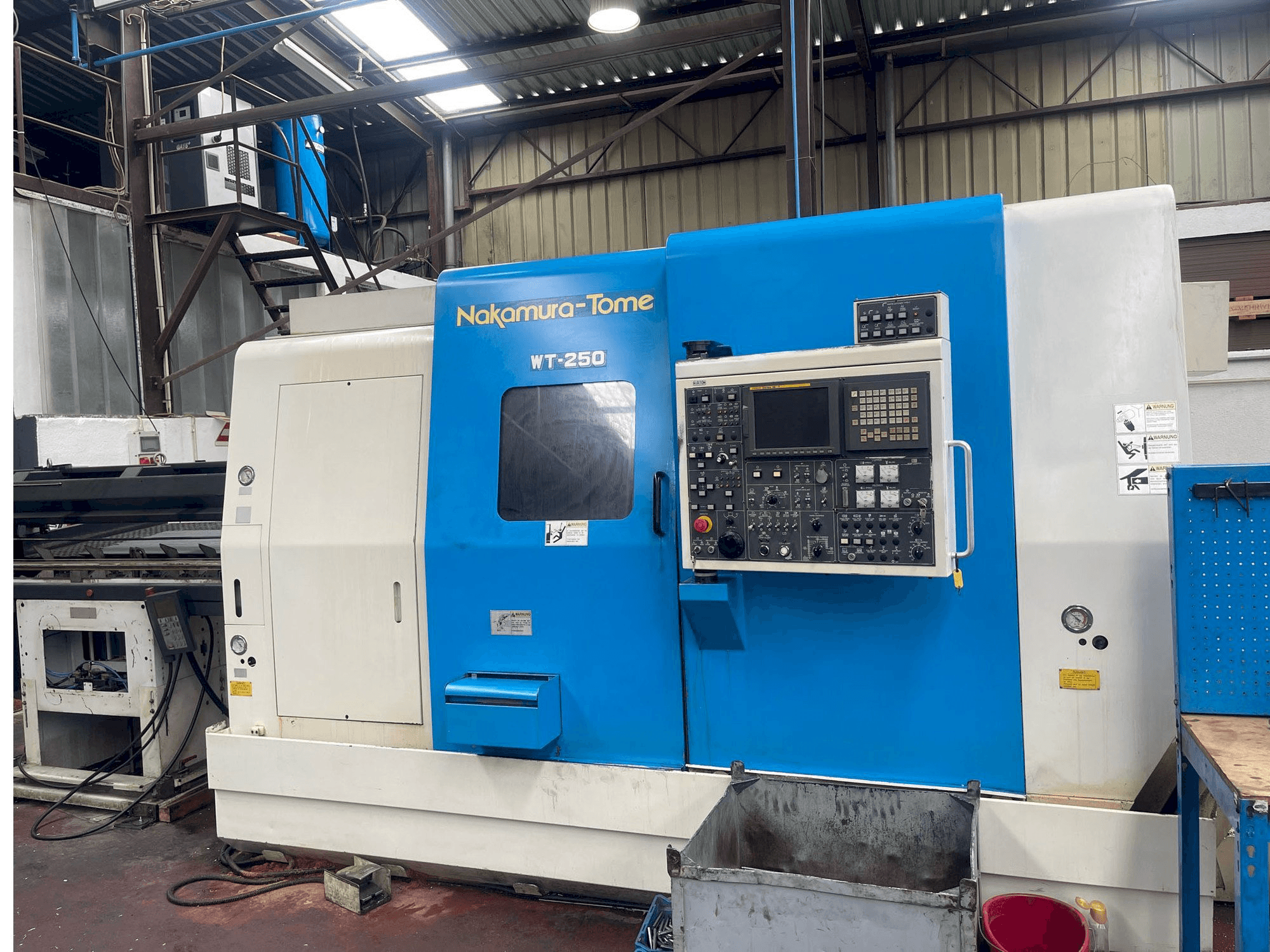 Masina NAKAMURA Tome WT-250 eestvaade
