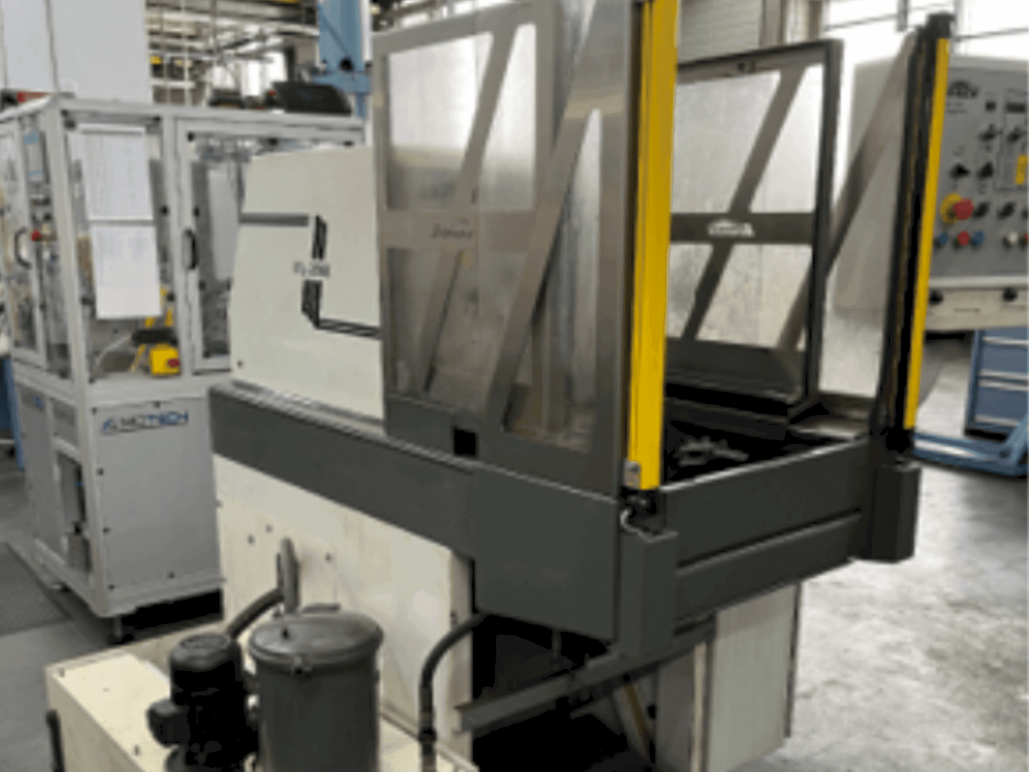 Masina Sunnen ML 2000 eestvaade