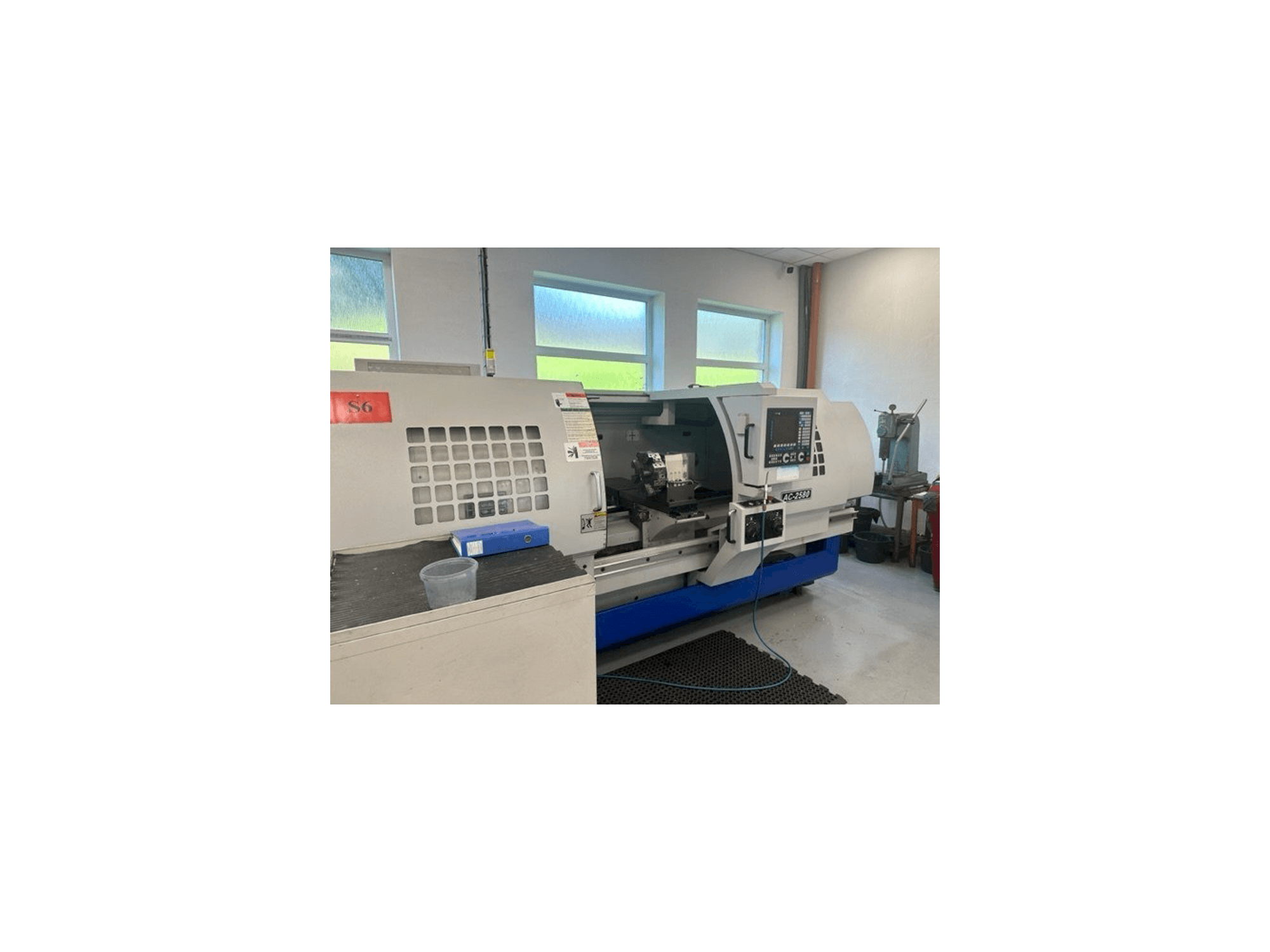 Masina MASCUT AC-2580 eestvaade