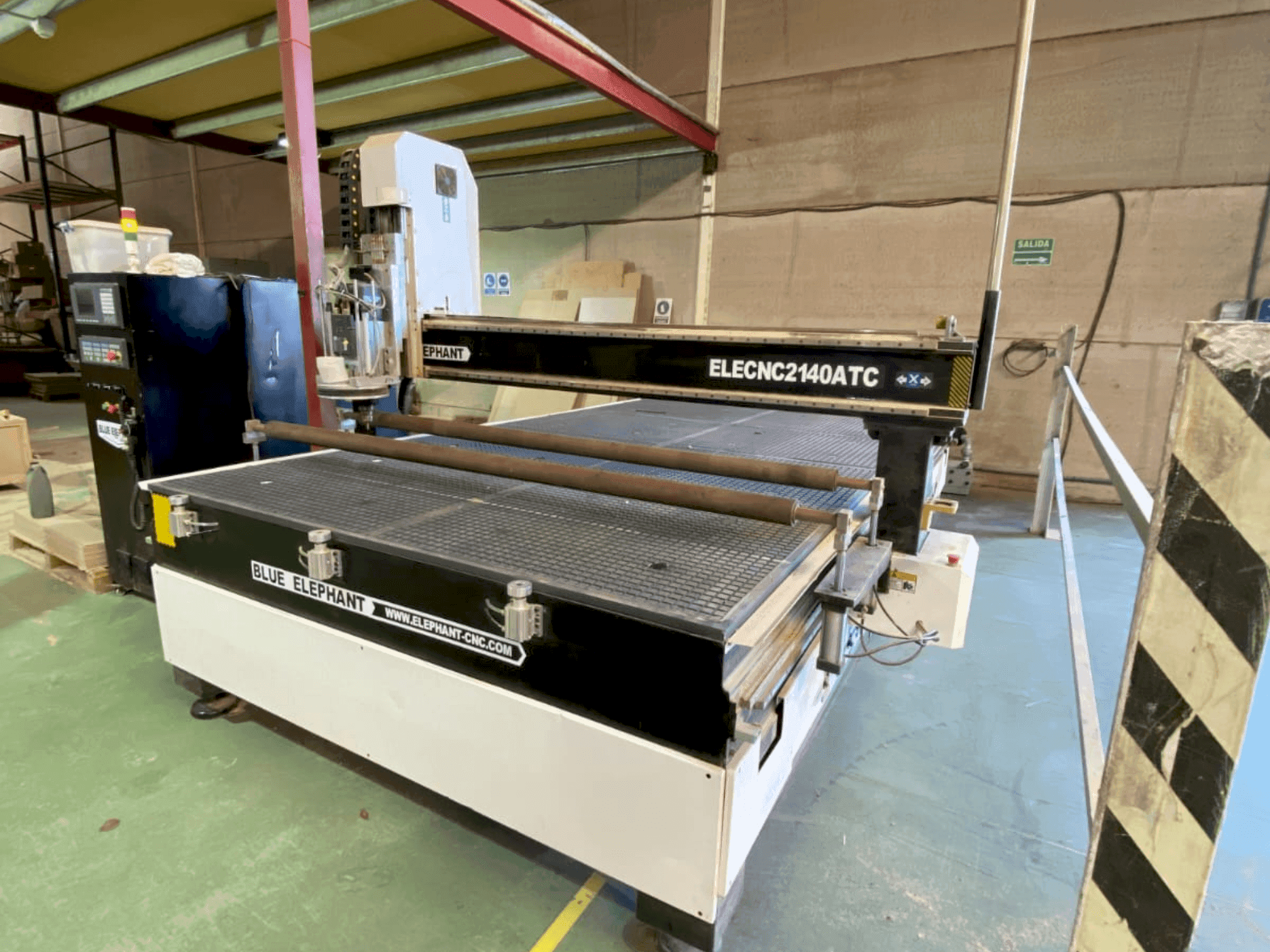 Masina BLUE ELEPHANT ELECNC 2200x3700 eestvaade