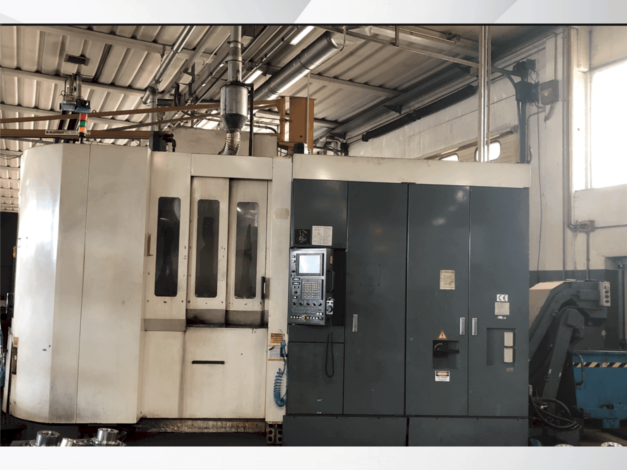 Masina Kitamura MyCenter HX500i eestvaade