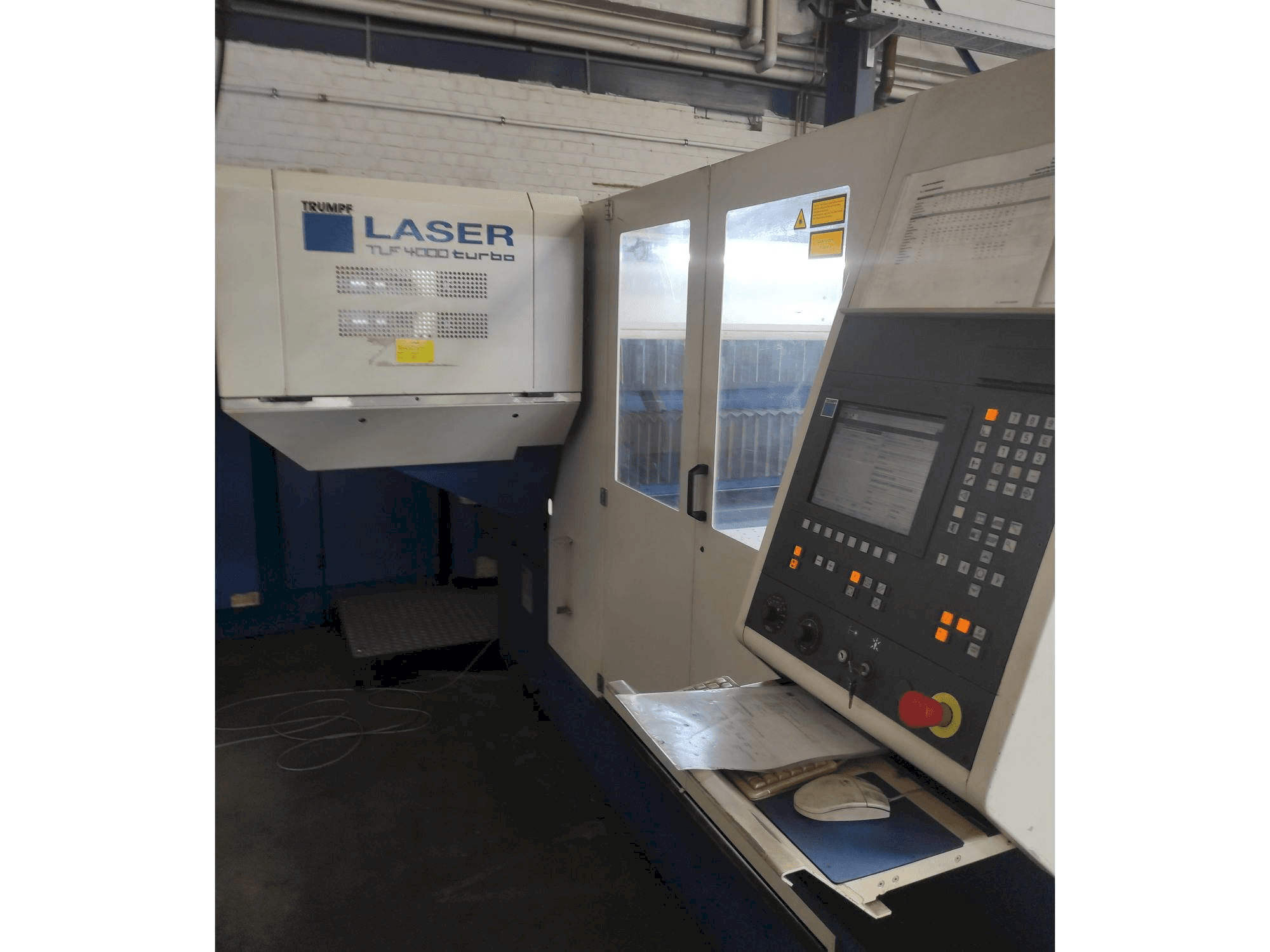 Masina Trumpf TRUMATIC L 3030 eestvaade