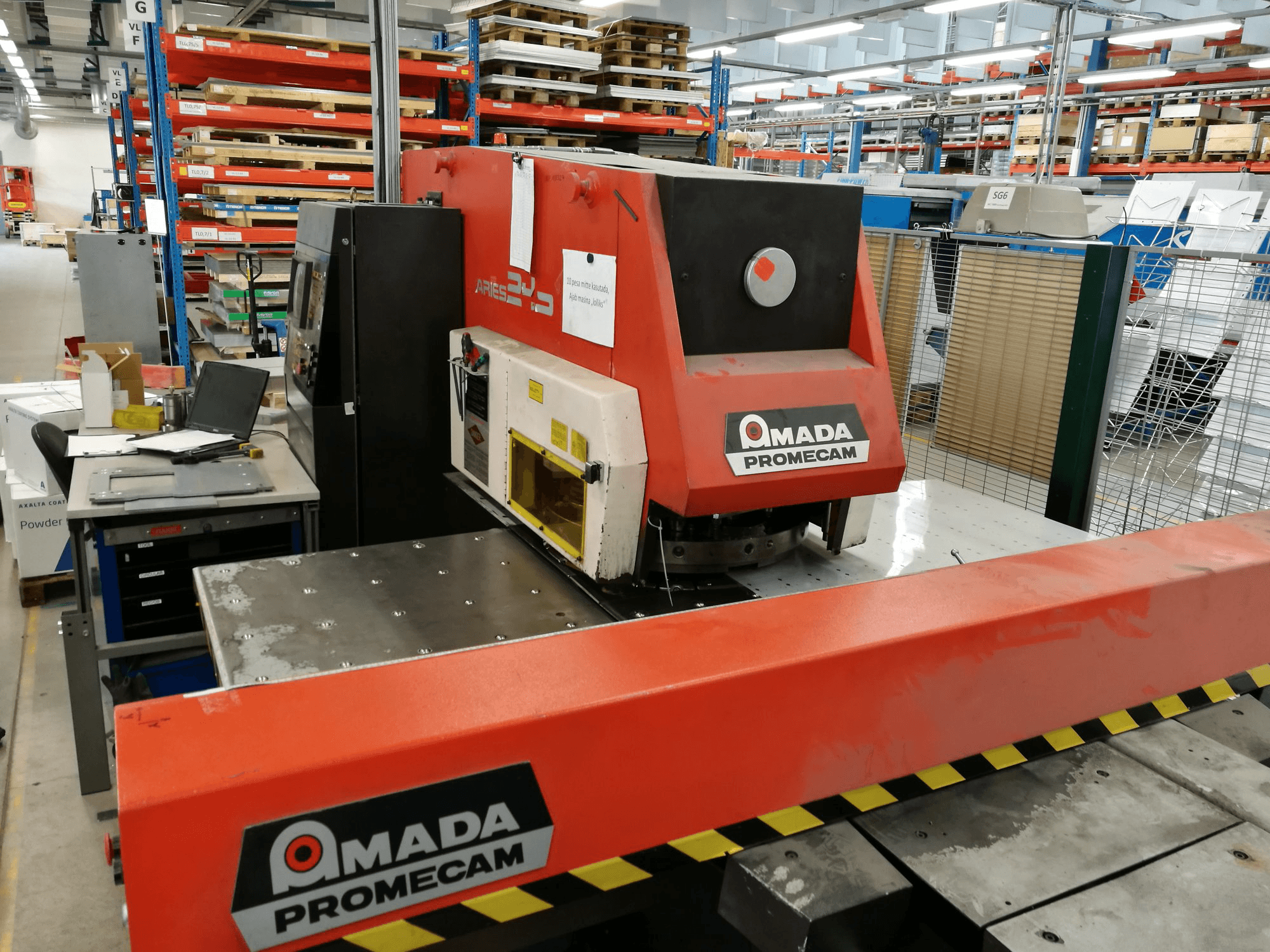 Masina AMADA ARIES 245 eestvaade