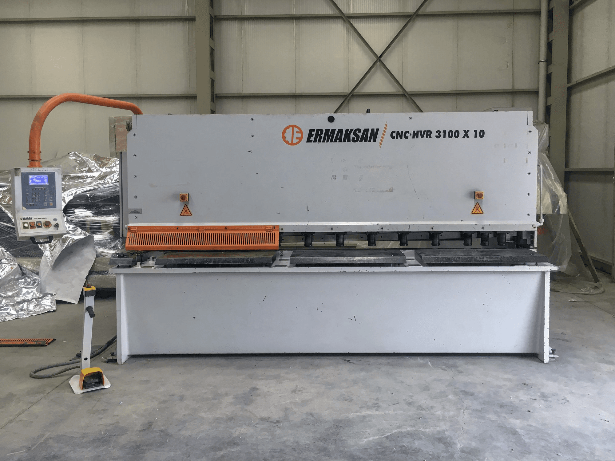 Masina ERMAKSAN CNC HVR 3100x10 eestvaade
