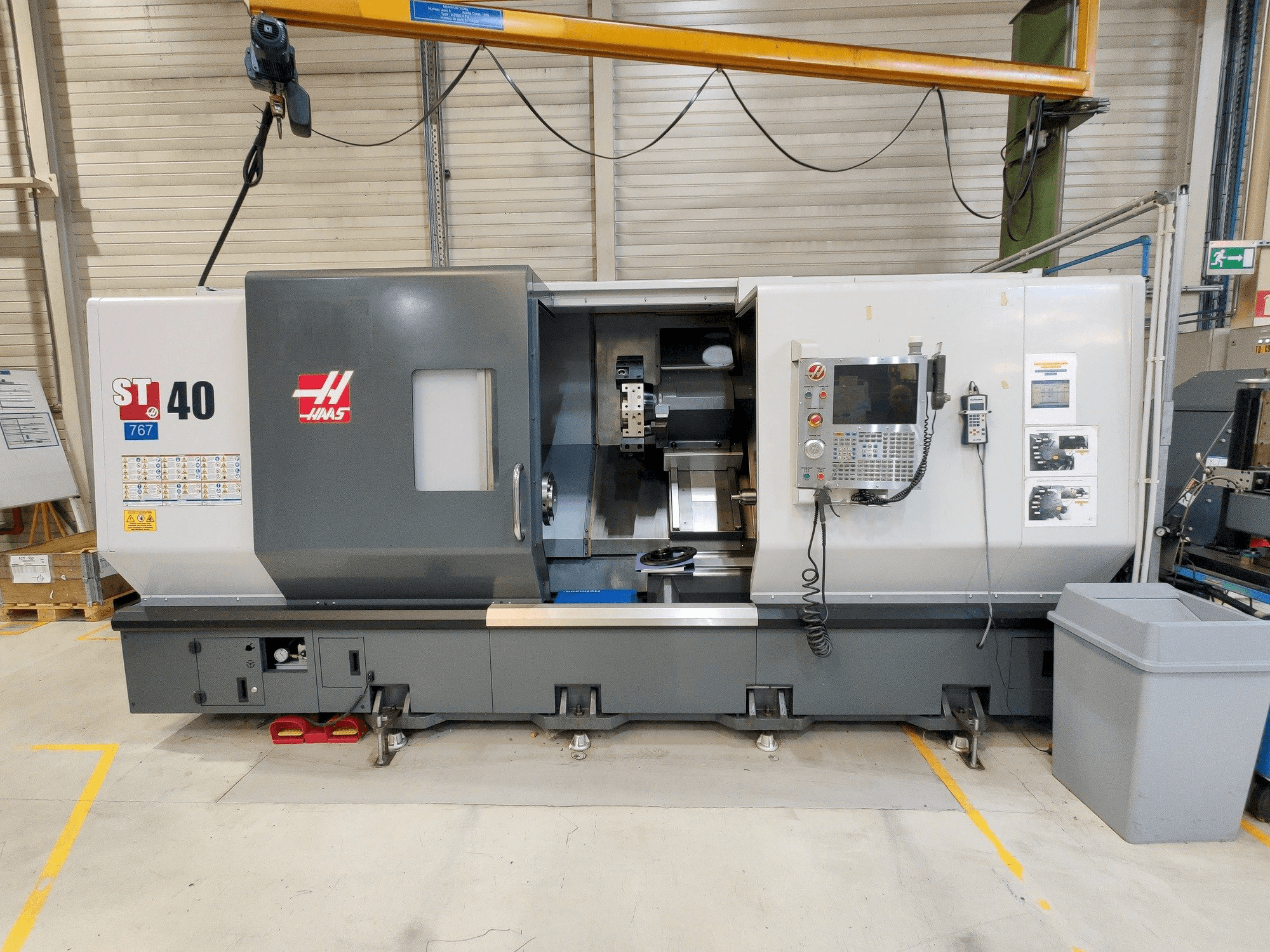 Masina HAAS ST-40 eestvaade