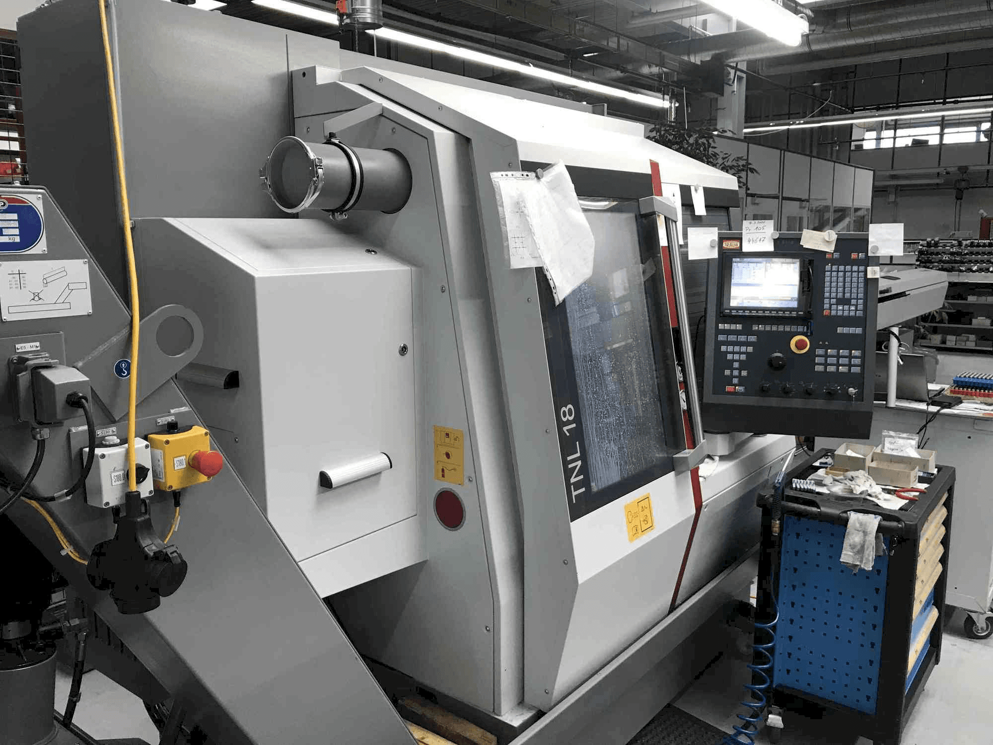 Masina TRAUB TNL 18-9P eestvaade