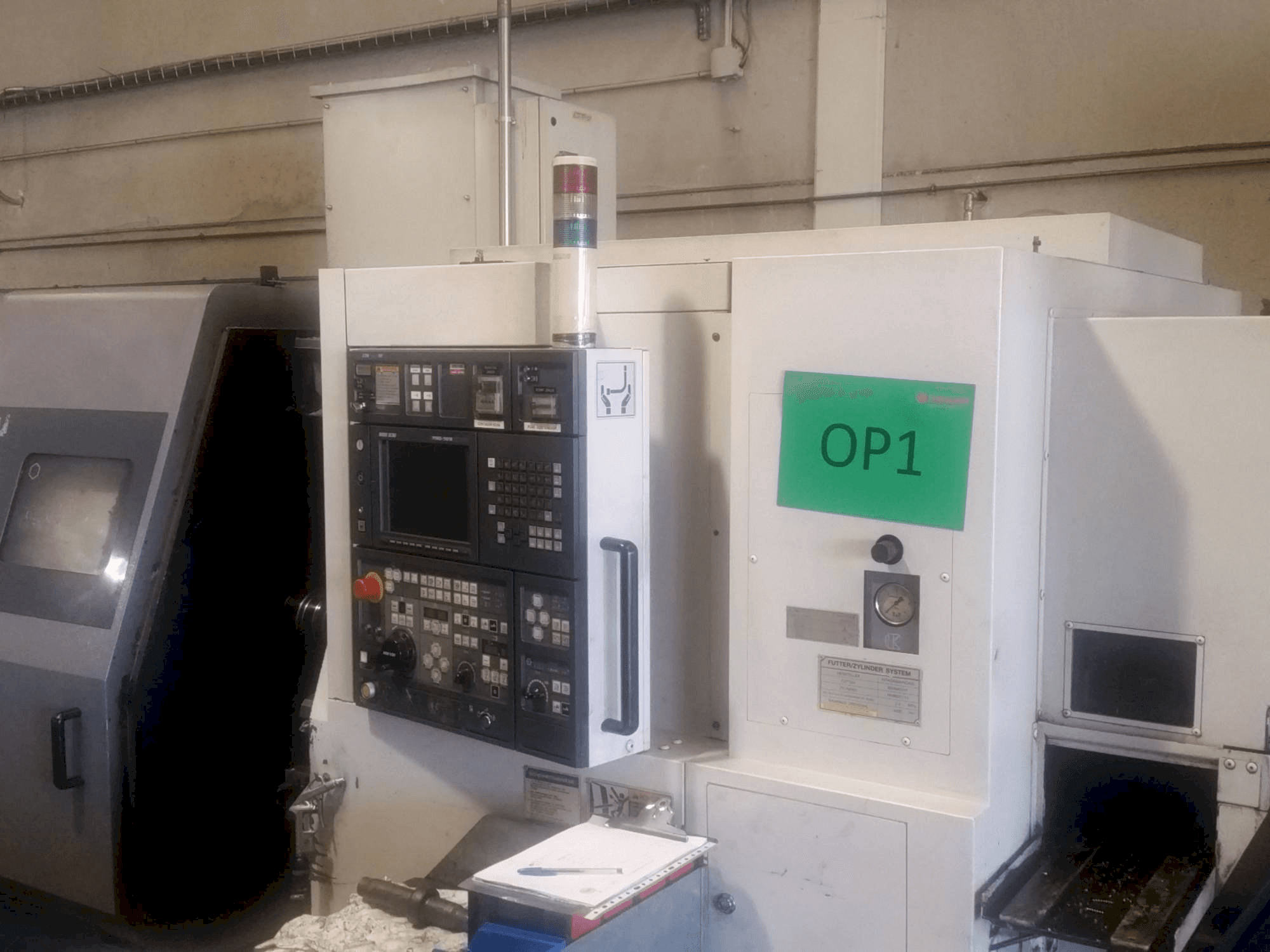 Masina MORI SEIKI ZL 200 MSC eestvaade