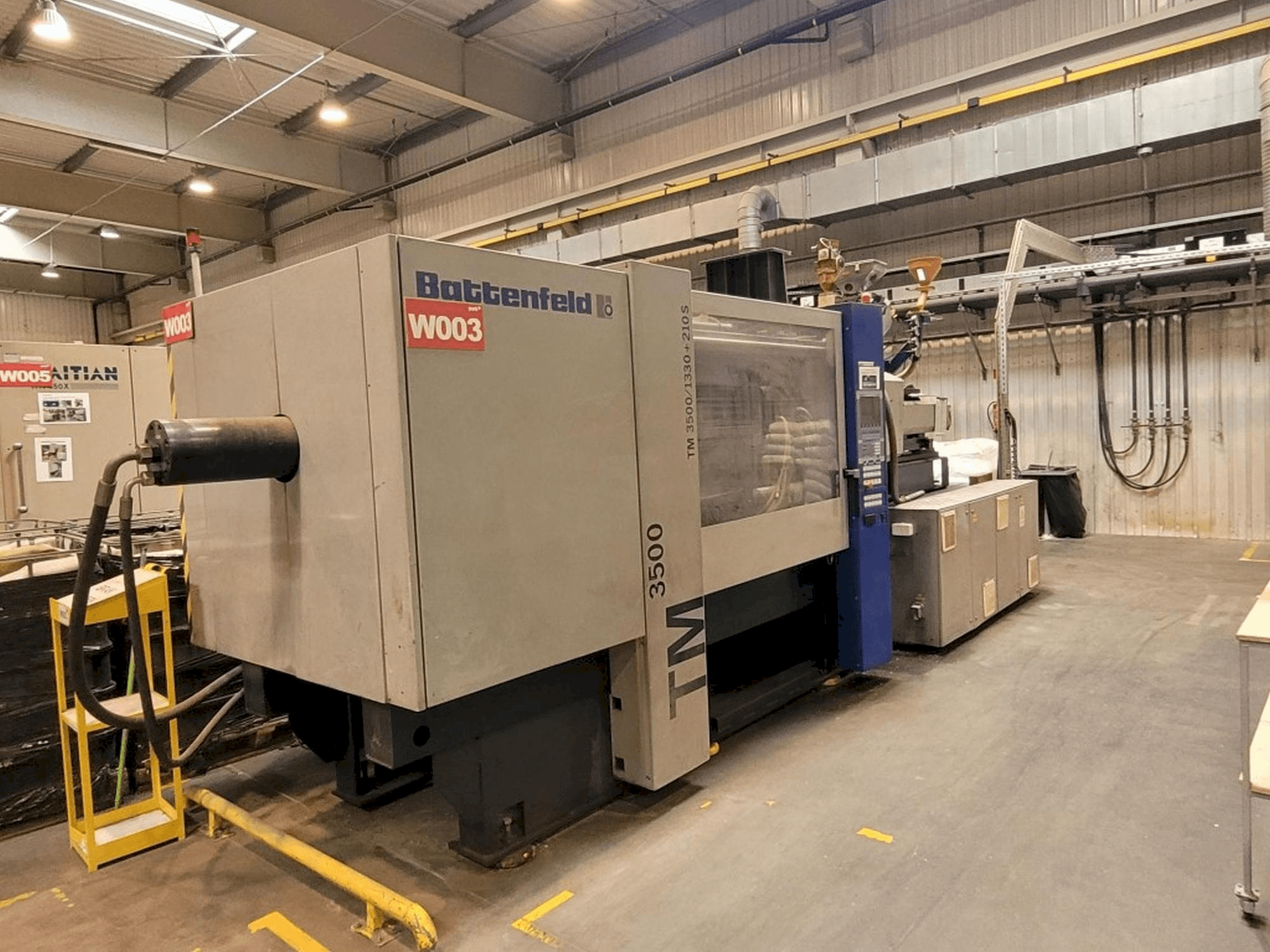 Masina Battenfeld TM 3500/1330+210S eestvaade