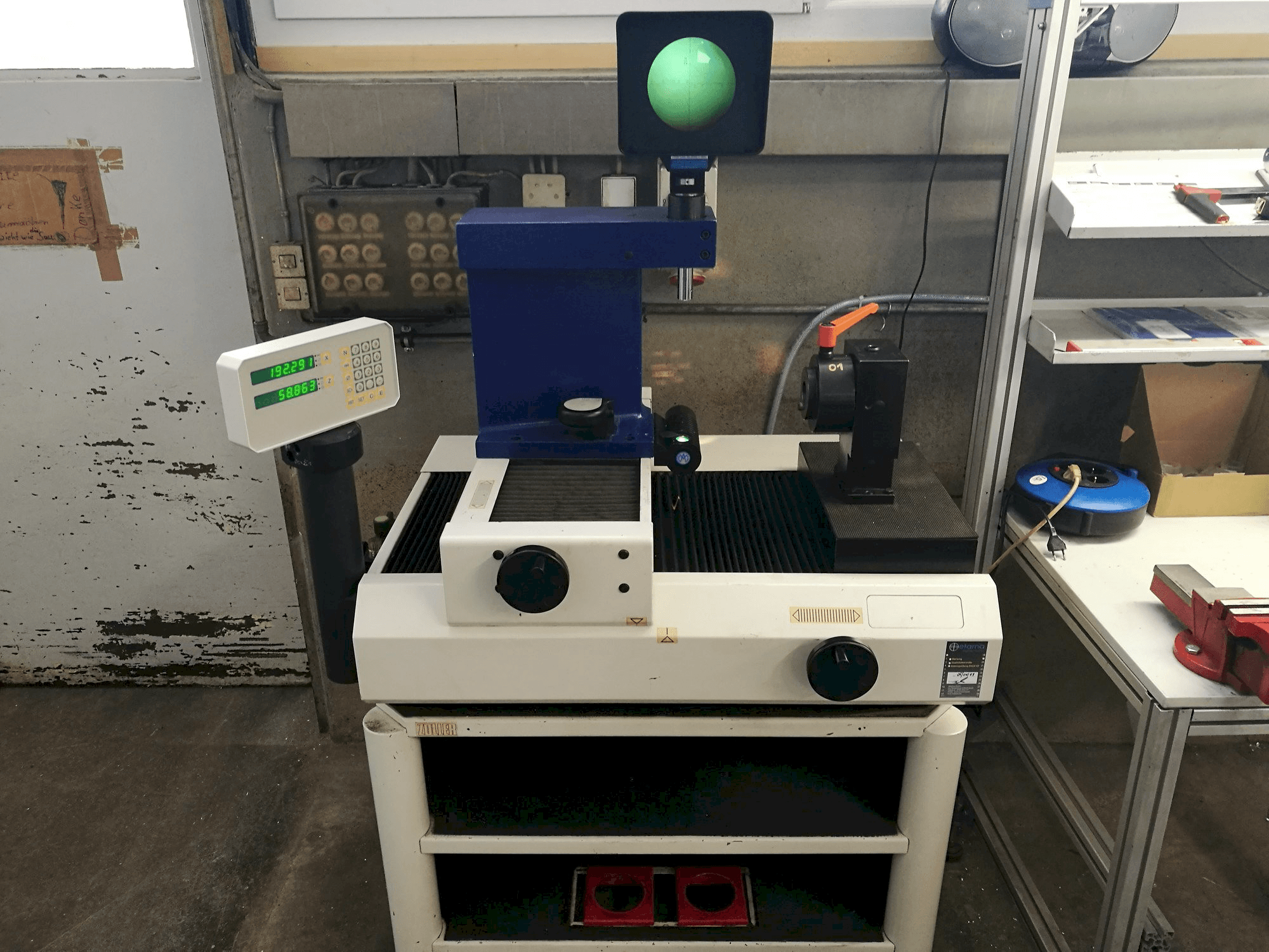 Masina Zoller H420 eestvaade