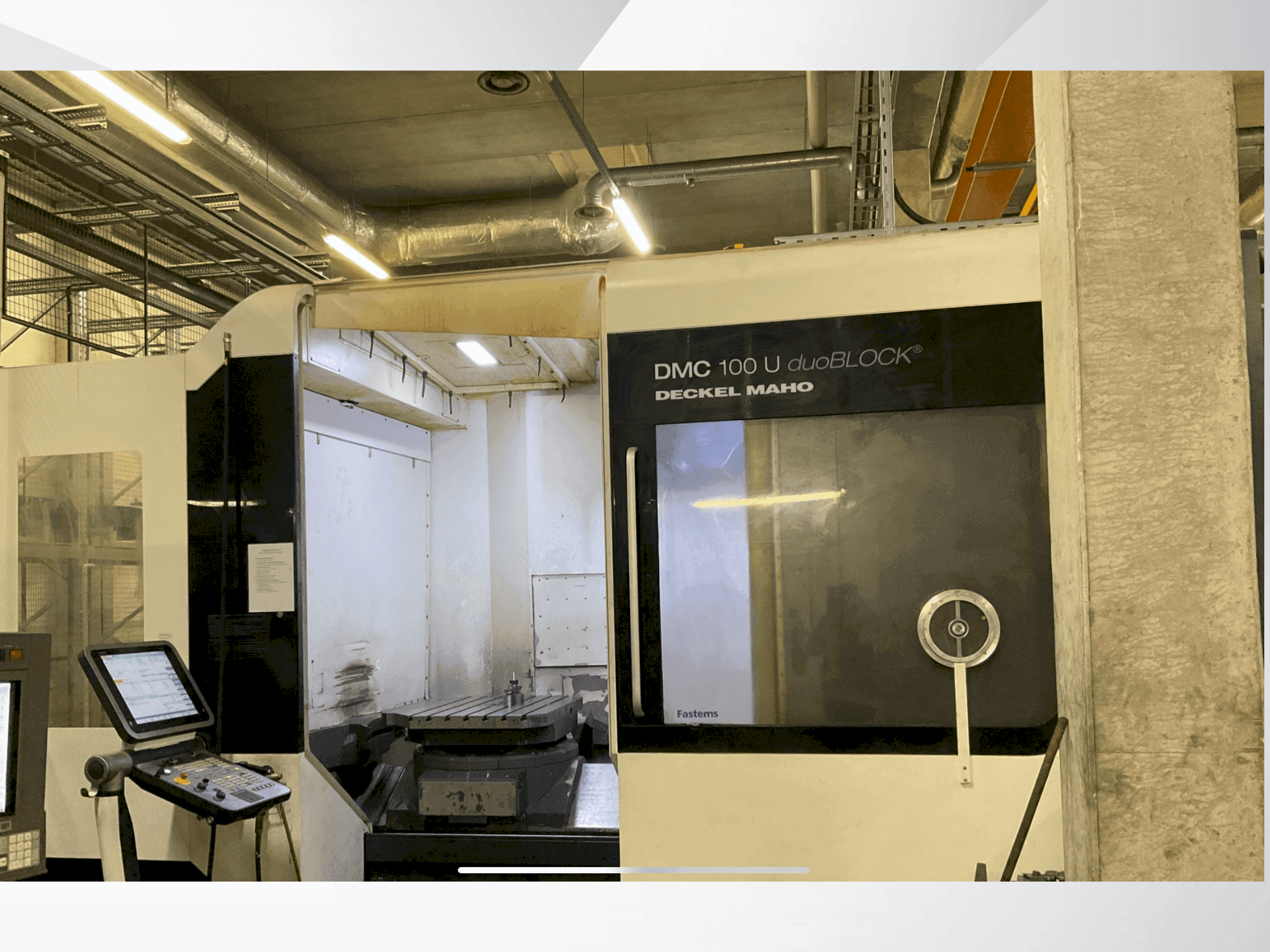 Masina DMG DECKEL MAHO DMC 100U duoBLOCK eestvaade