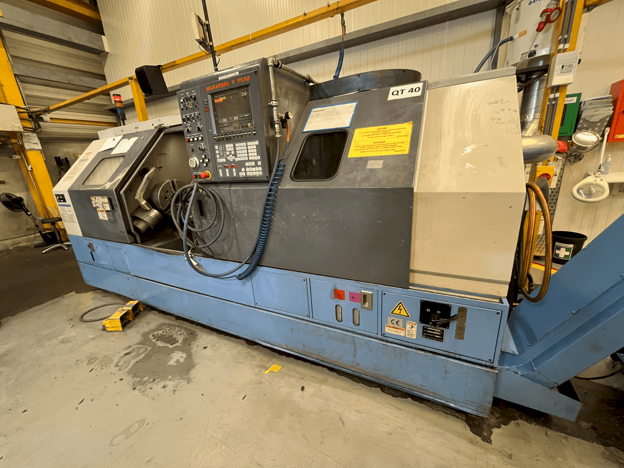 Masina Mazak QT-40 eestvaade
