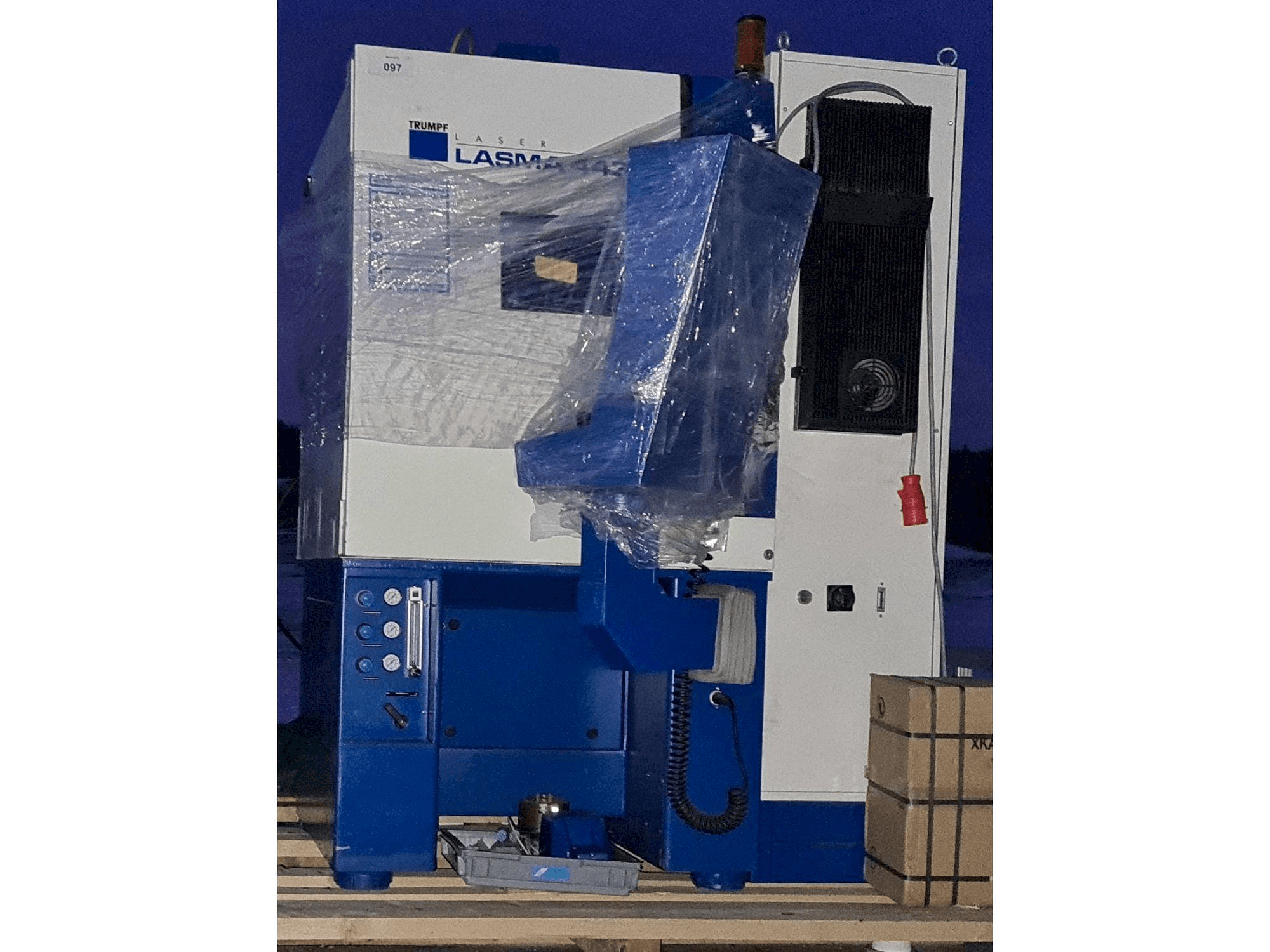 Masina TRUMPF HL 124P LCB eestvaade