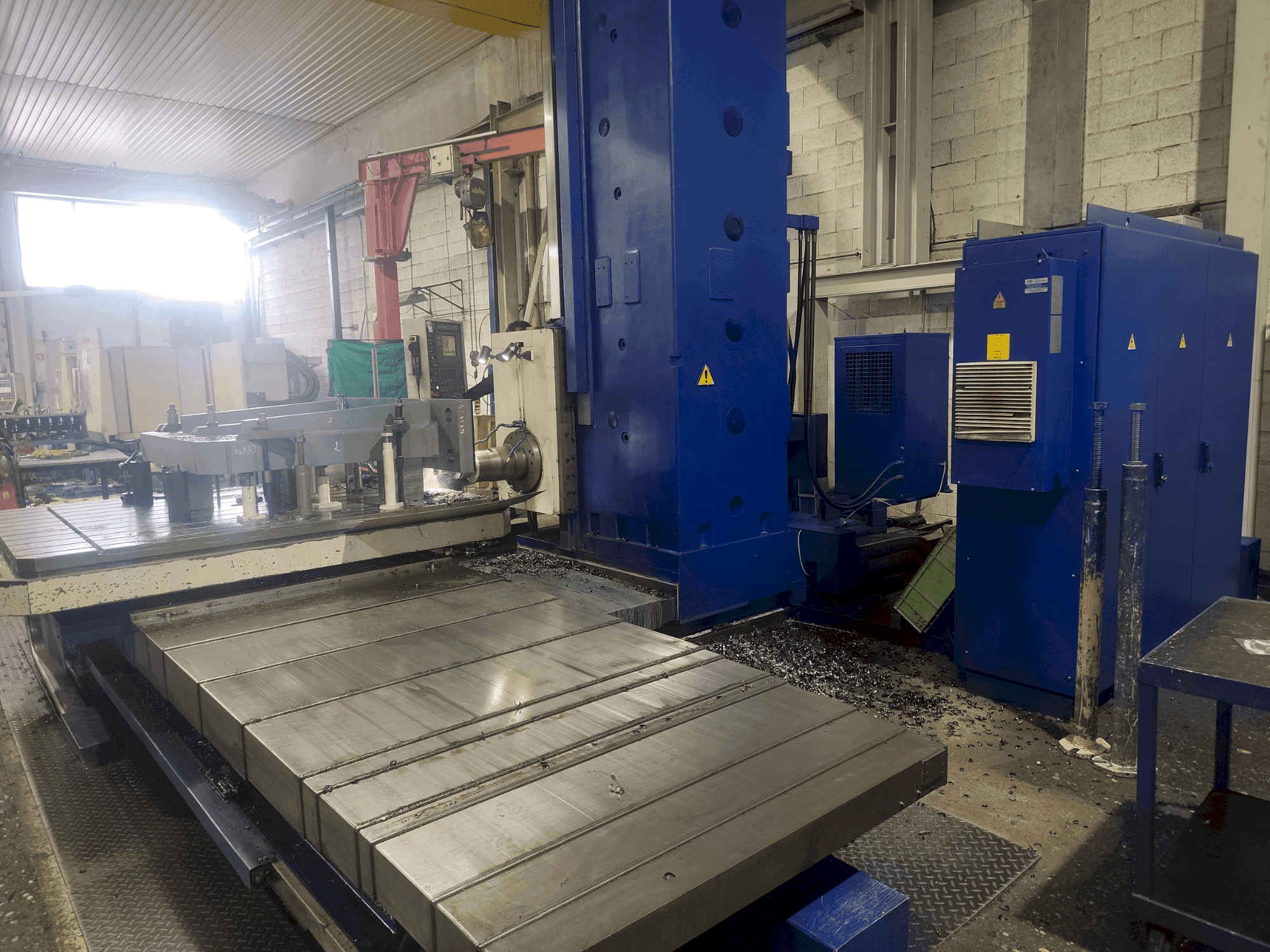 Masina TOS WHN 13.8 eestvaade