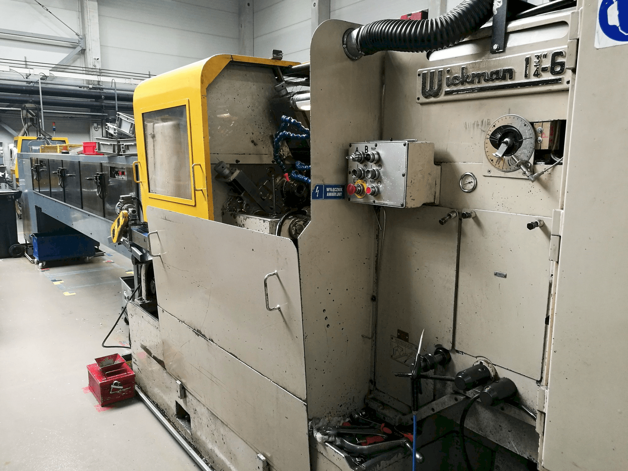 Masina Wickman 1 3/4"-6 eestvaade