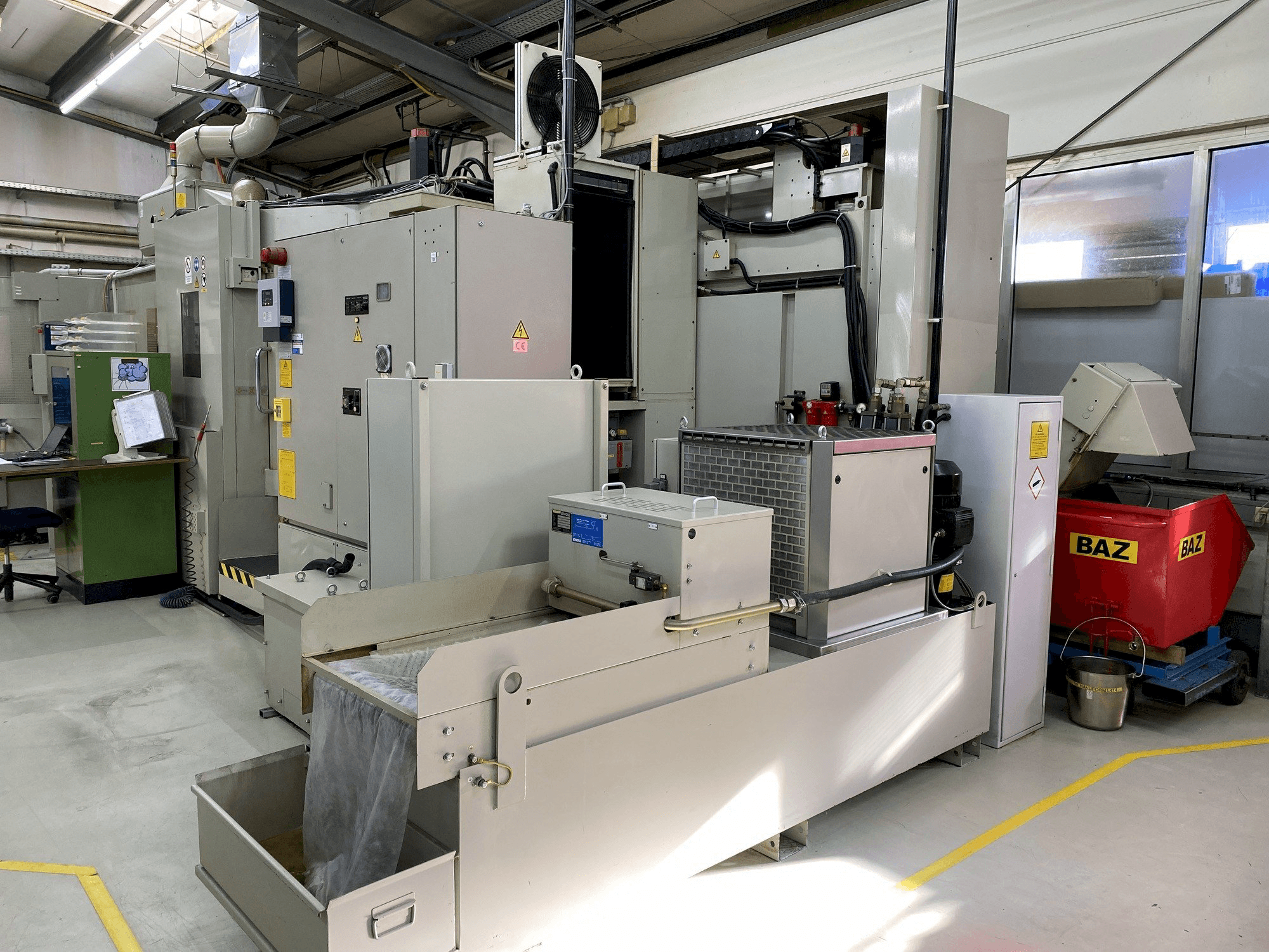 Masina Mitsui Seiki HU50A eestvaade