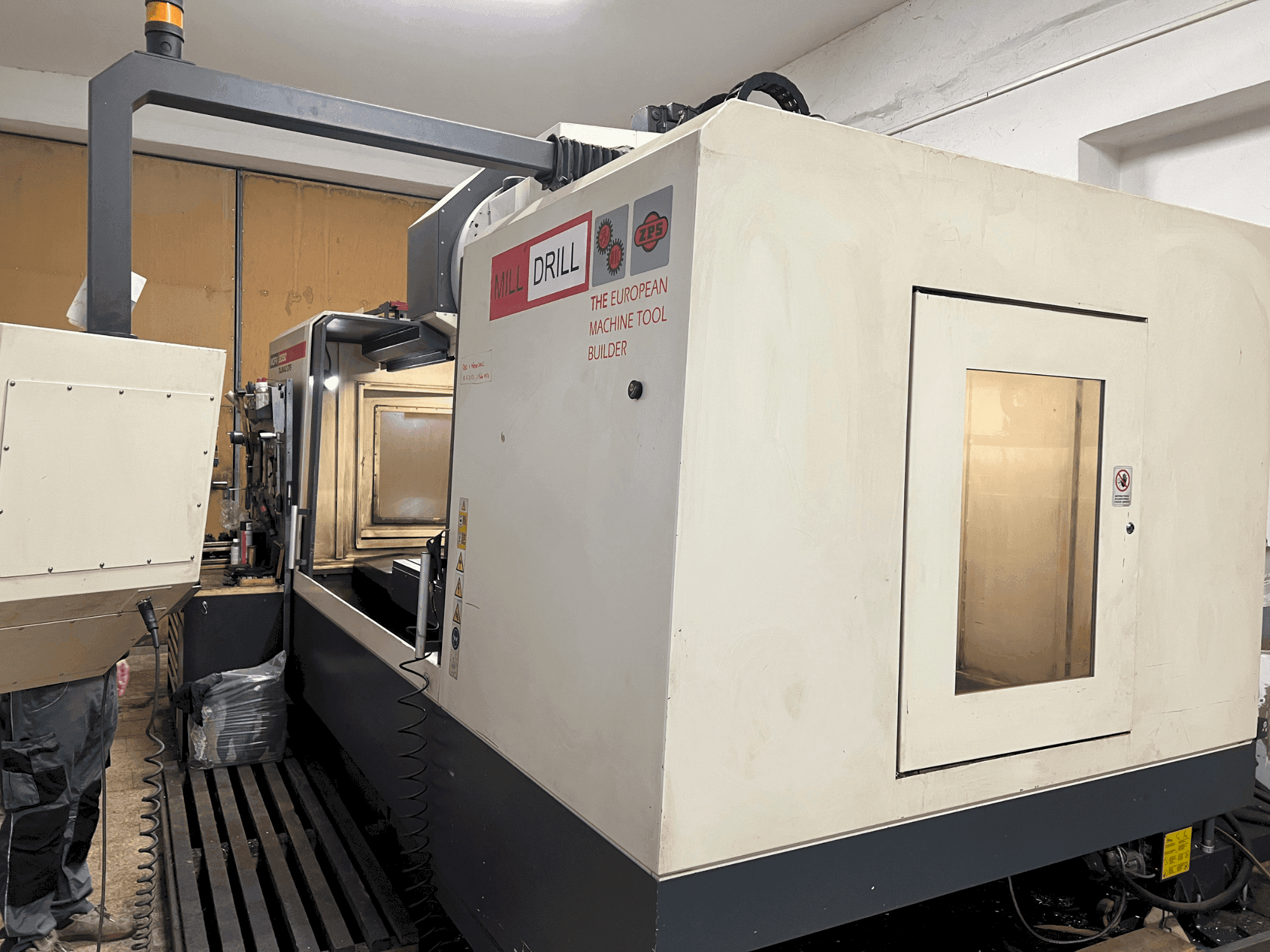 Masina TAJMAC-ZPS MCFV 2080 eestvaade