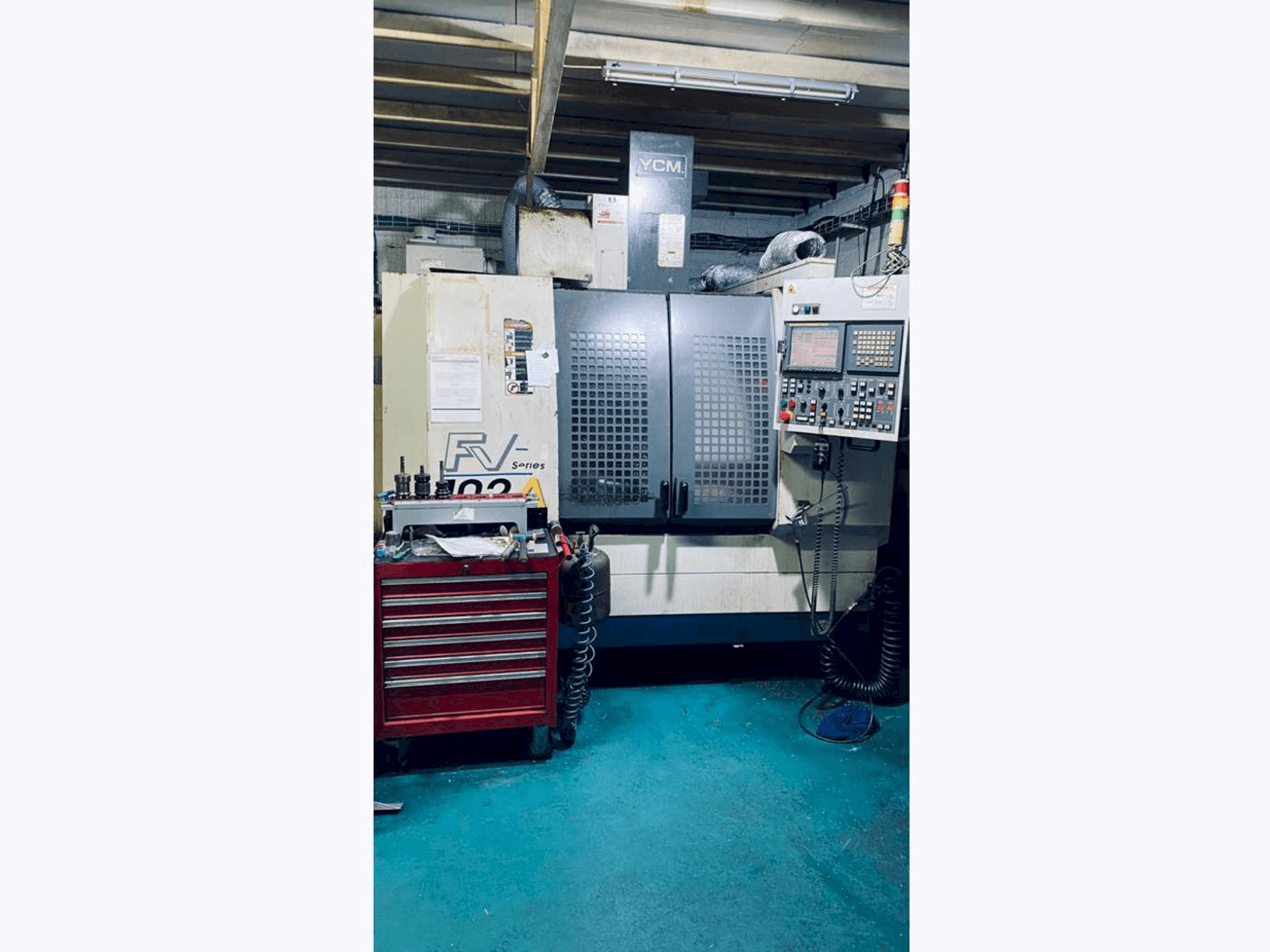 Masina YCM FV102A eestvaade