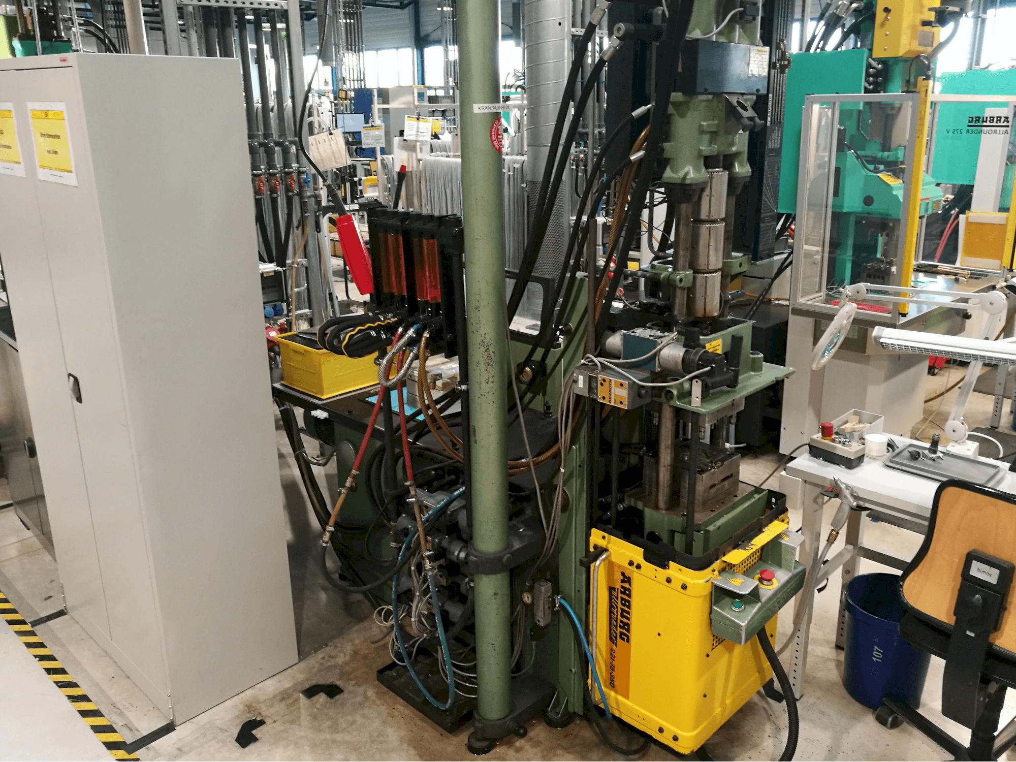Masinadetail Arburg Allrounder 221-75-350