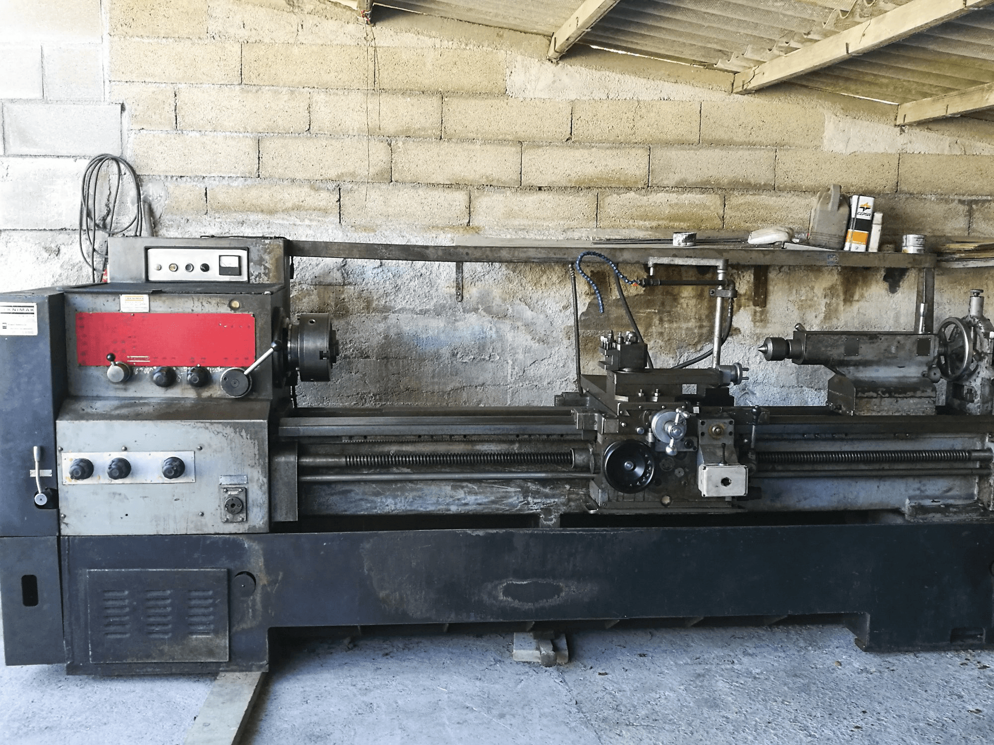 Masina TEKNIMAK MK 6047 eestvaade