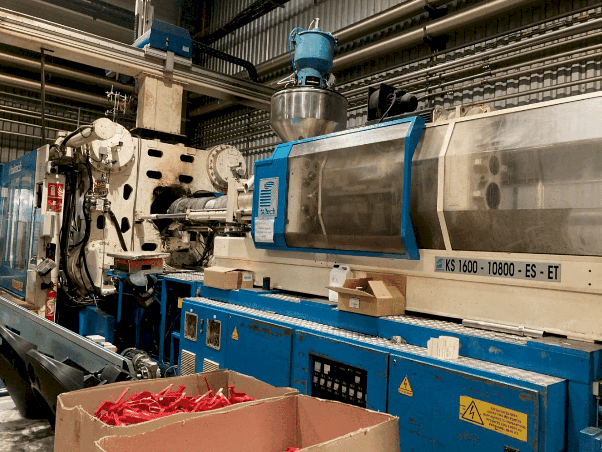 Masina ITALTECH KS 1600/10800 eestvaade