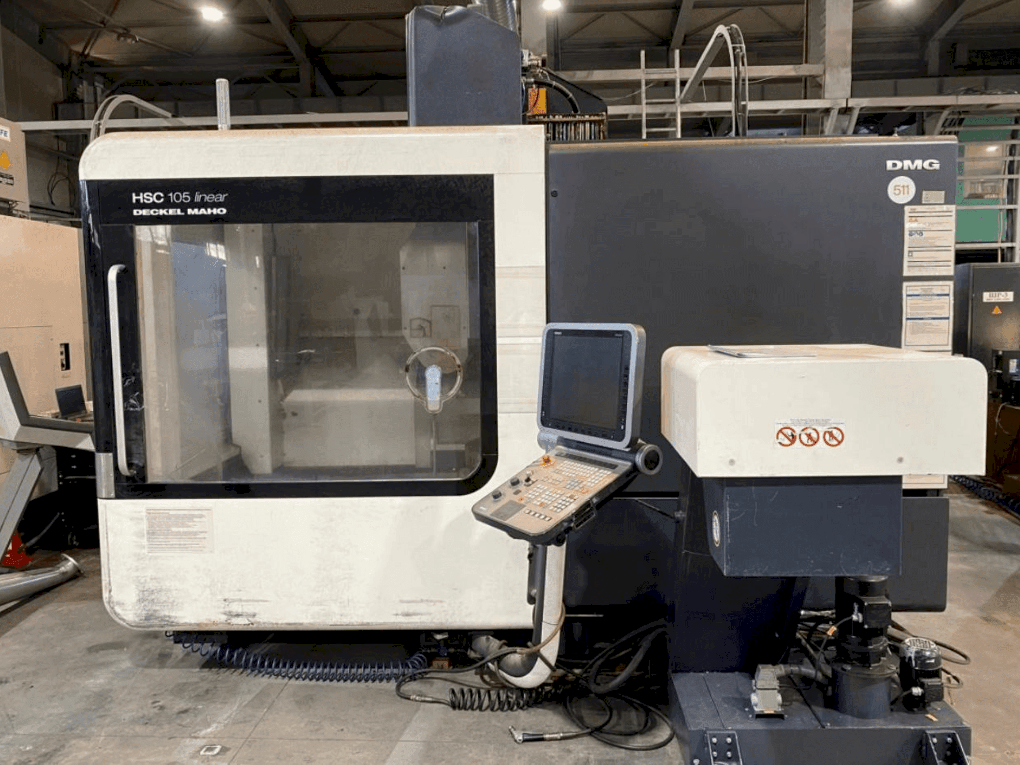 Masina DECKEL MAHO HSC 105 Linear eestvaade