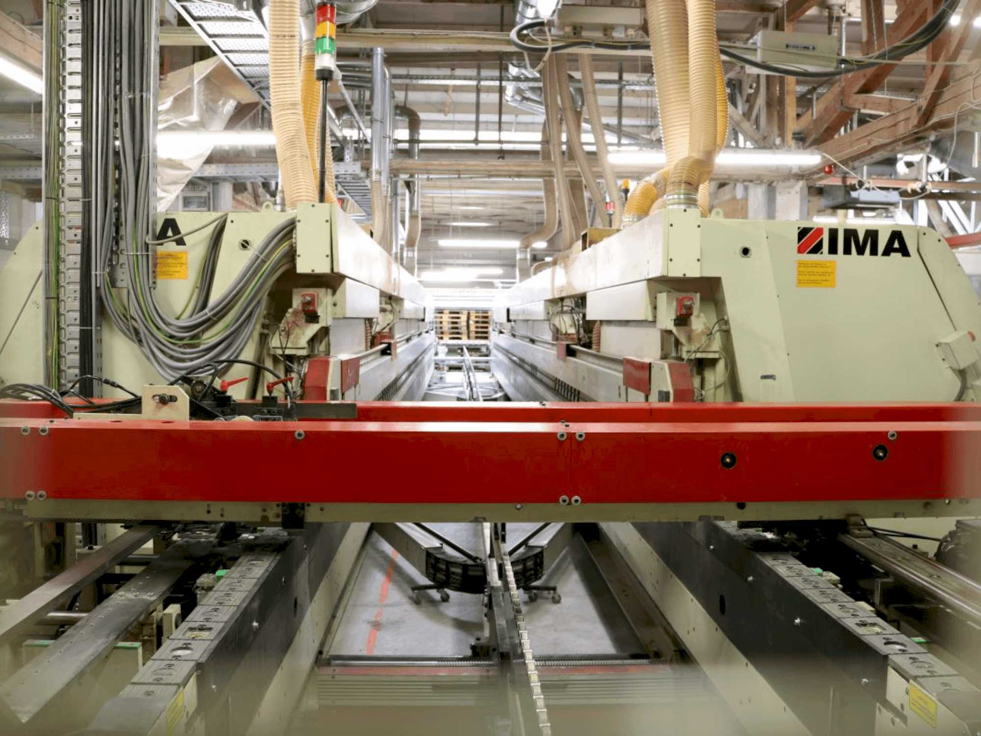 Masina IMA Angular transfer eestvaade