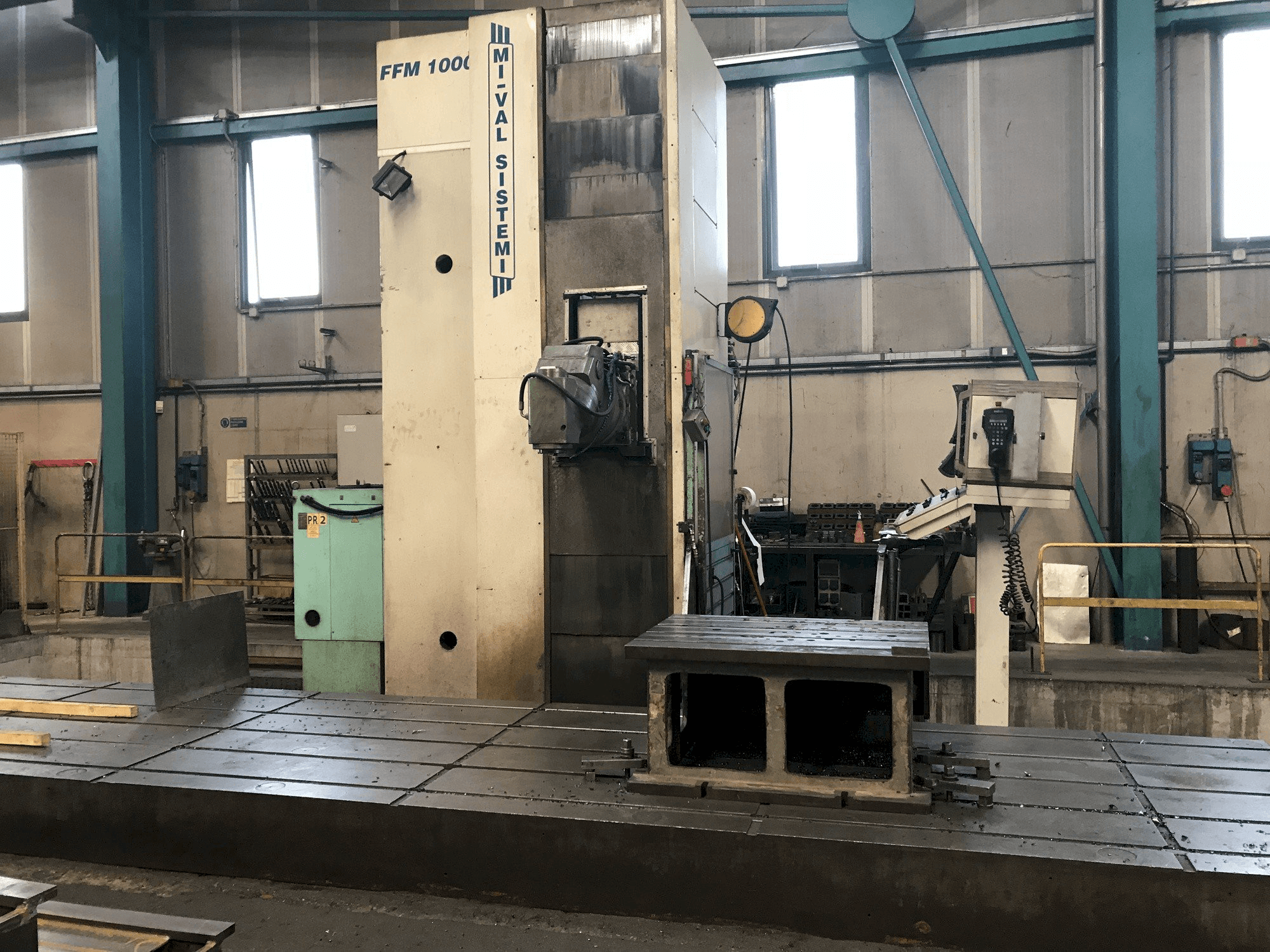 Masina MIVAL FFM 1000 eestvaade