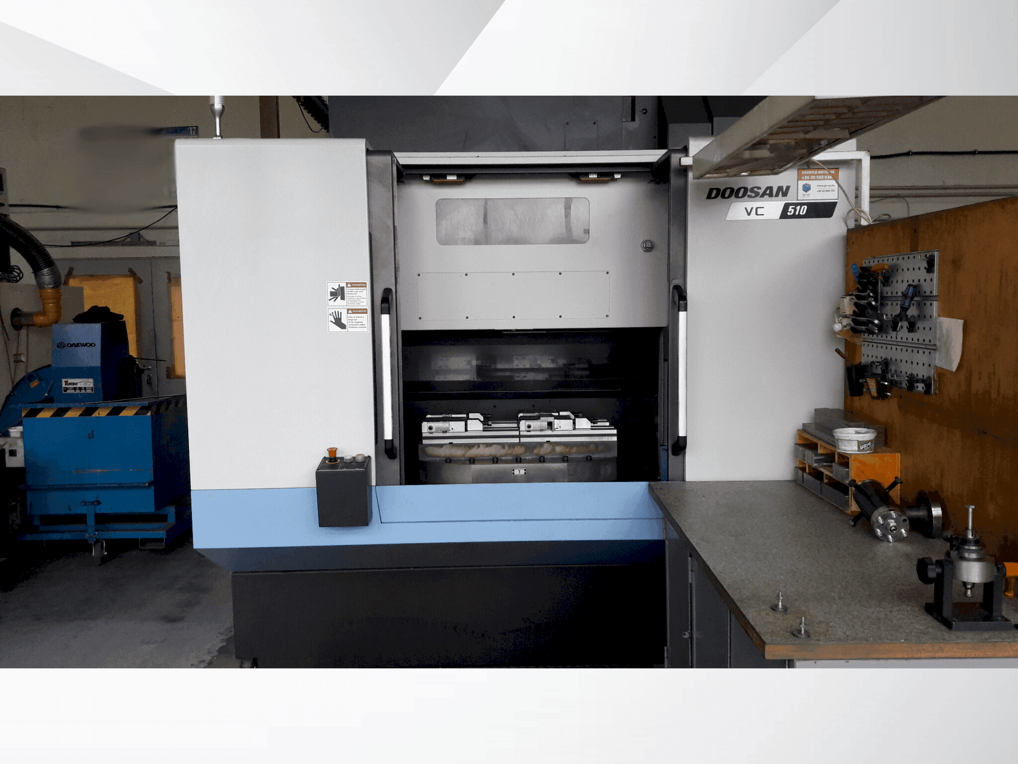 Masina DOOSAN VC 510 eestvaade