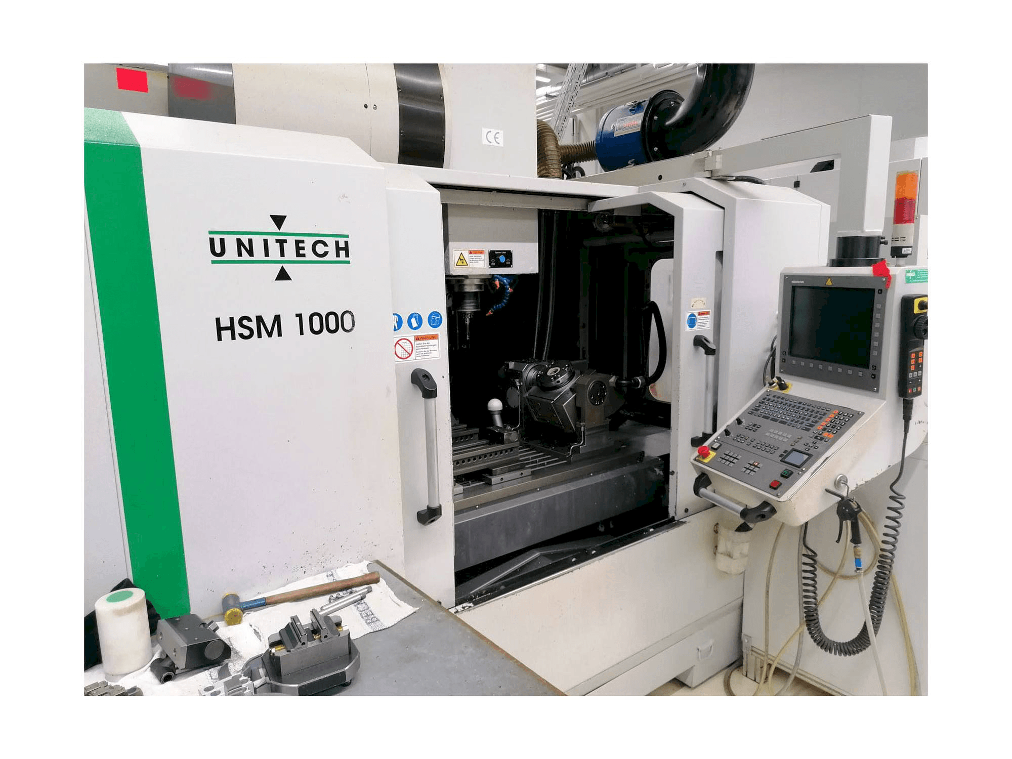 Masina UNITECH HSM1000 eestvaade