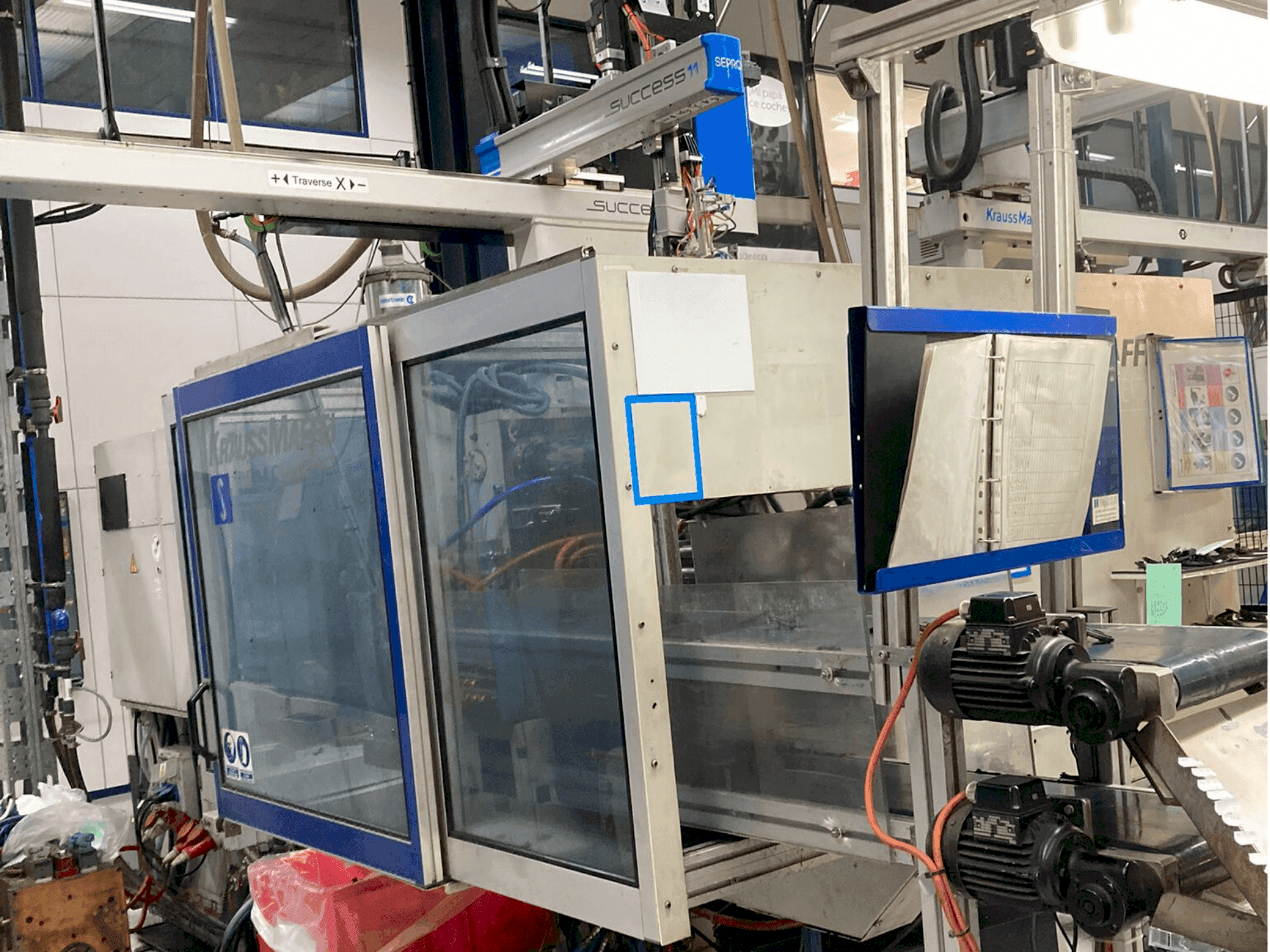 Masina Krauss Maffei 150-700 C2 eestvaade