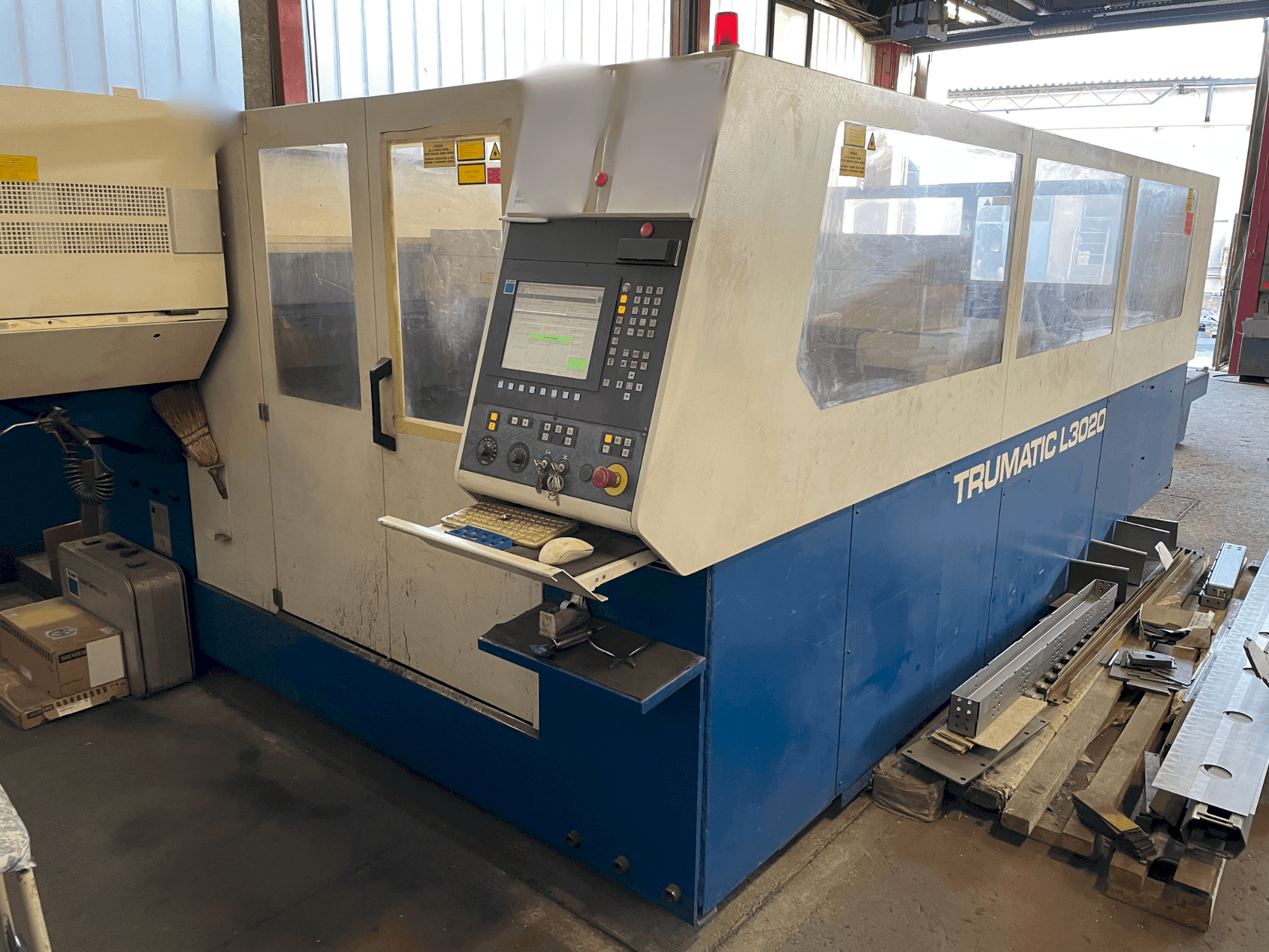 Masina TRUMPF Trumatic TC L3020 eestvaade