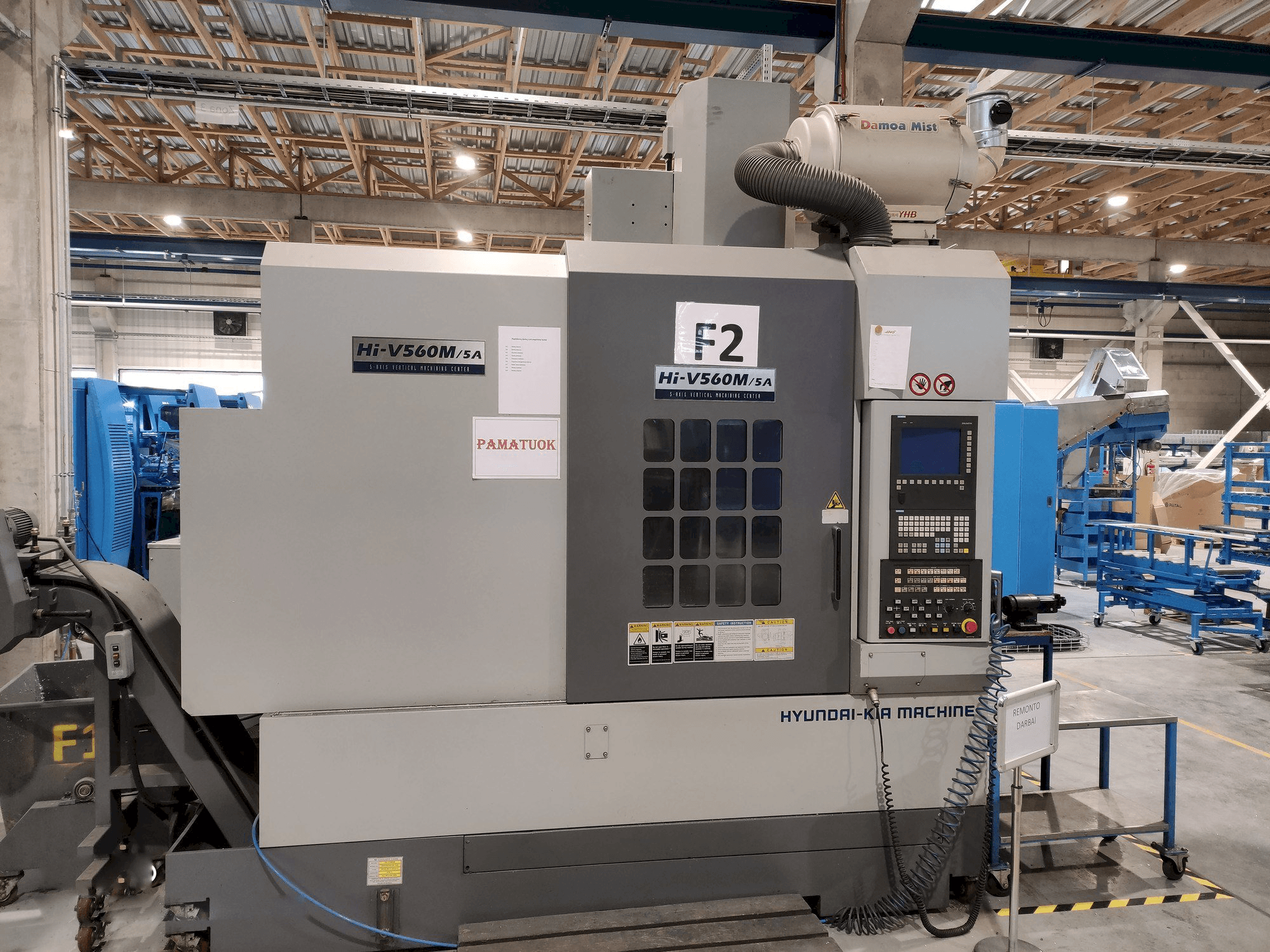 Masina Hyundai Kia Hi-V560M/5A eestvaade