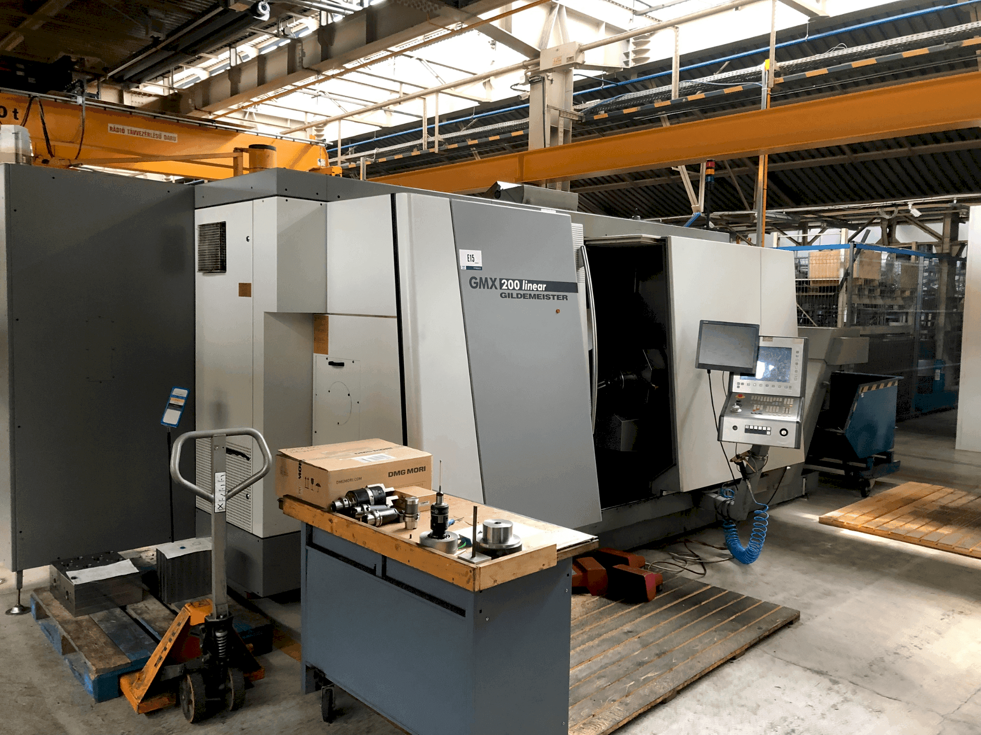 Masina DMG MORI GMX 200 Linear (2004) eestvaade