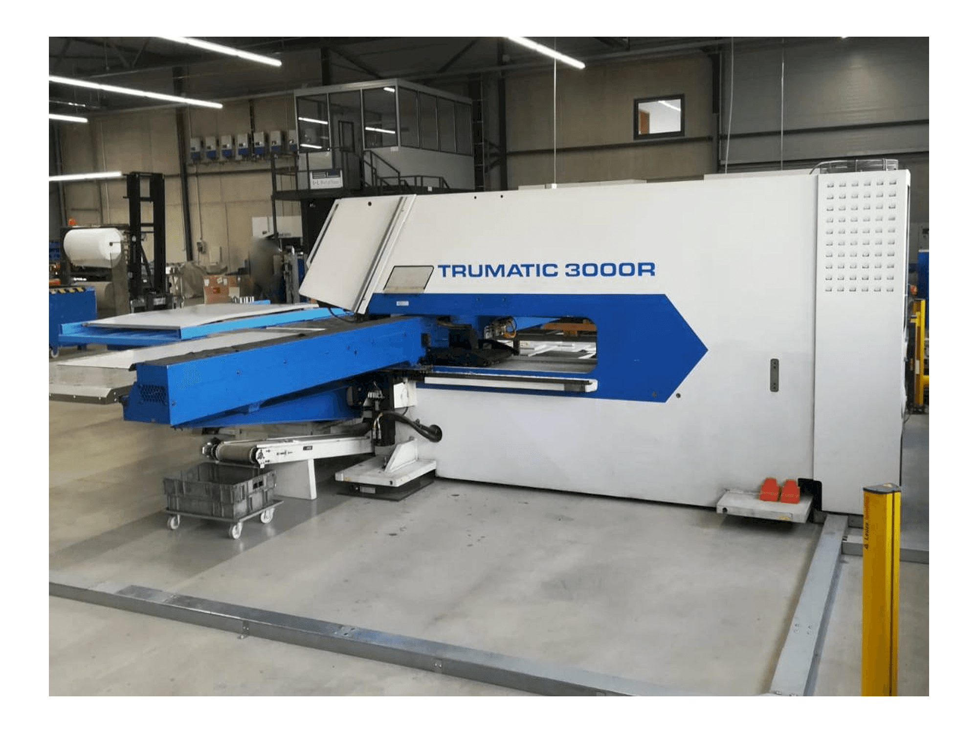 Masina Trumpf Trumatic 3000R eestvaade