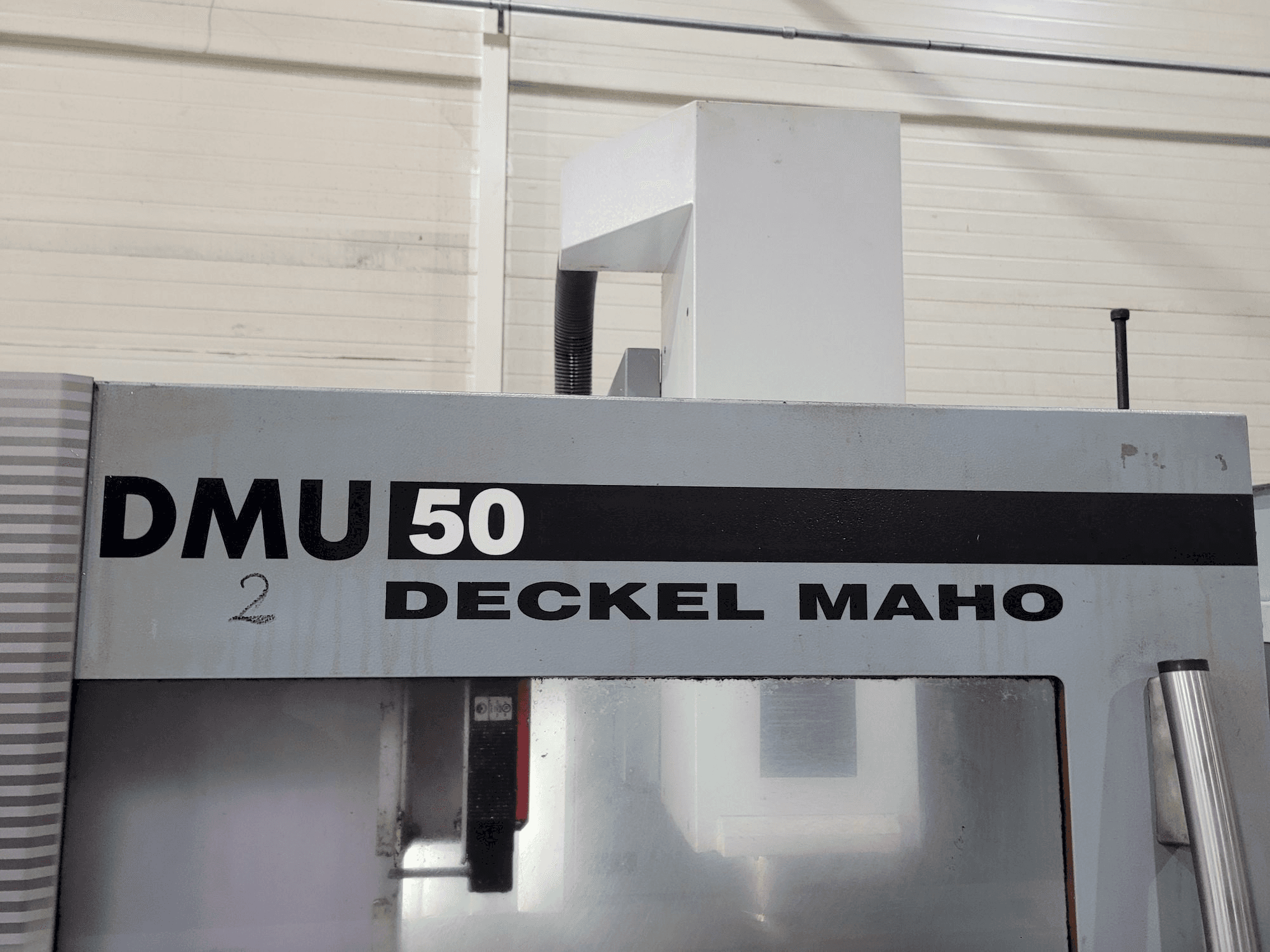 Masina DECKEL MAHO DMU 50 eestvaade
