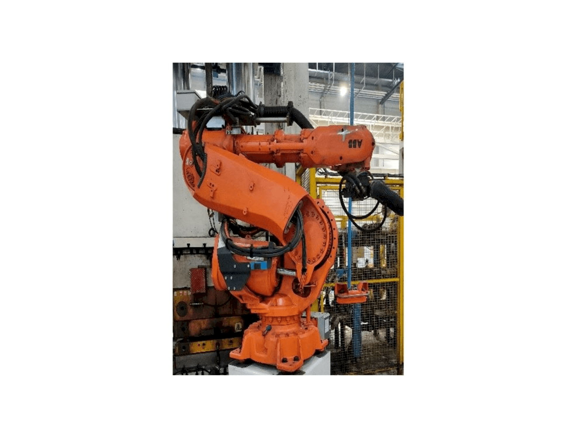 Masina ABB IRB 6640-185/2.8 eestvaade