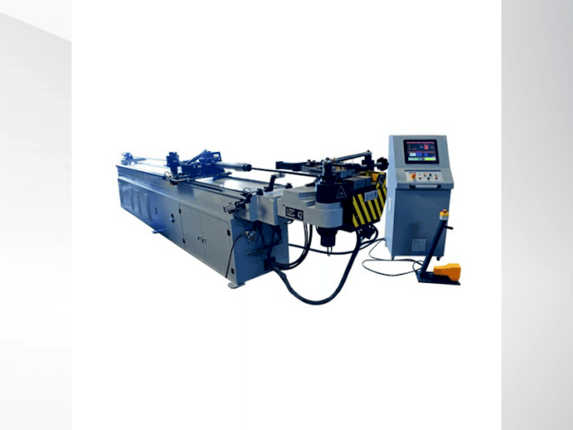 Masina UZMA UZN 90 eestvaade